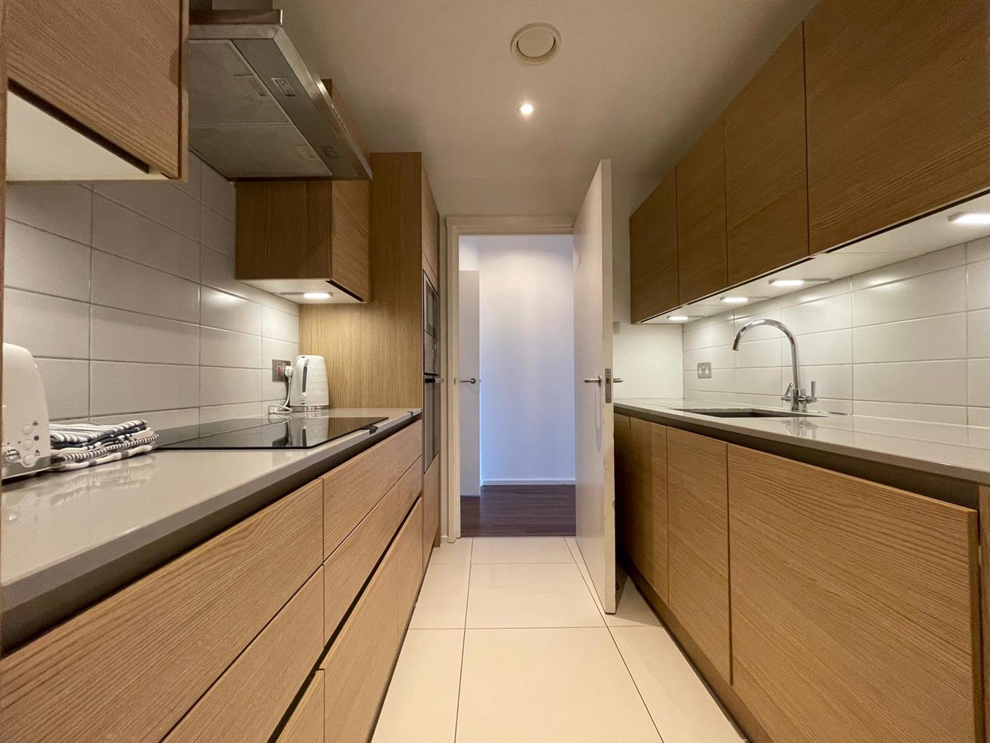 2 bed apartment to rent in Point West, 116 Cromwell Road  - Property Image 4