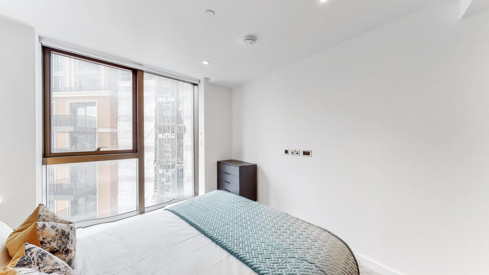 2 bed apartment for sale in Westmark Tower, 1 Newcastle Place, London W2  - Property Image 5