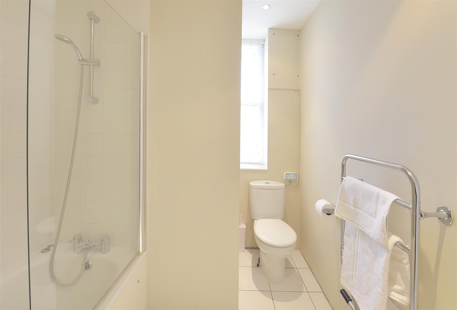 1 bed apartment to rent in Hill Street, Mayfair, London  - Property Image 8