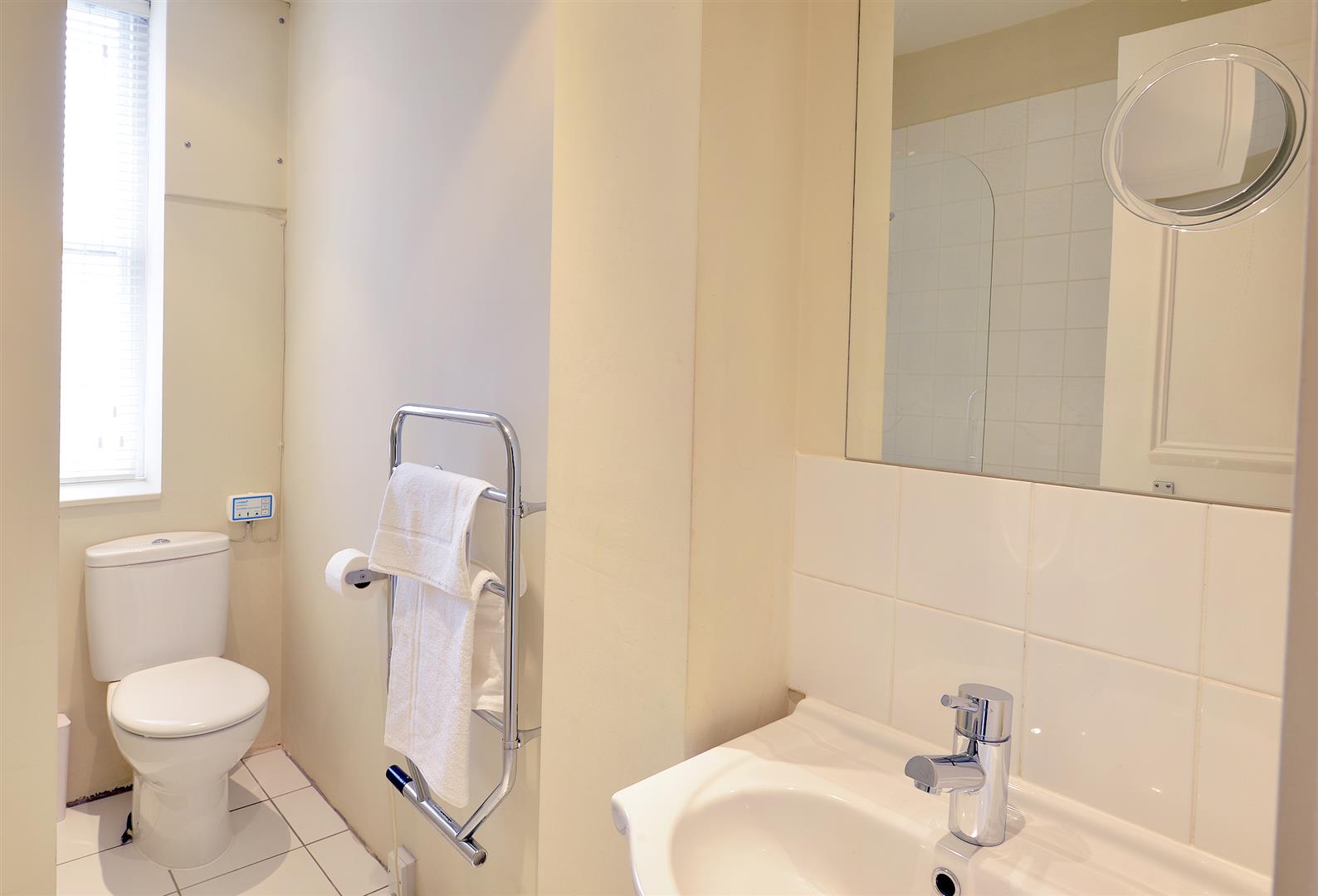 1 bed apartment to rent in Hill Street, Mayfair, London  - Property Image 10