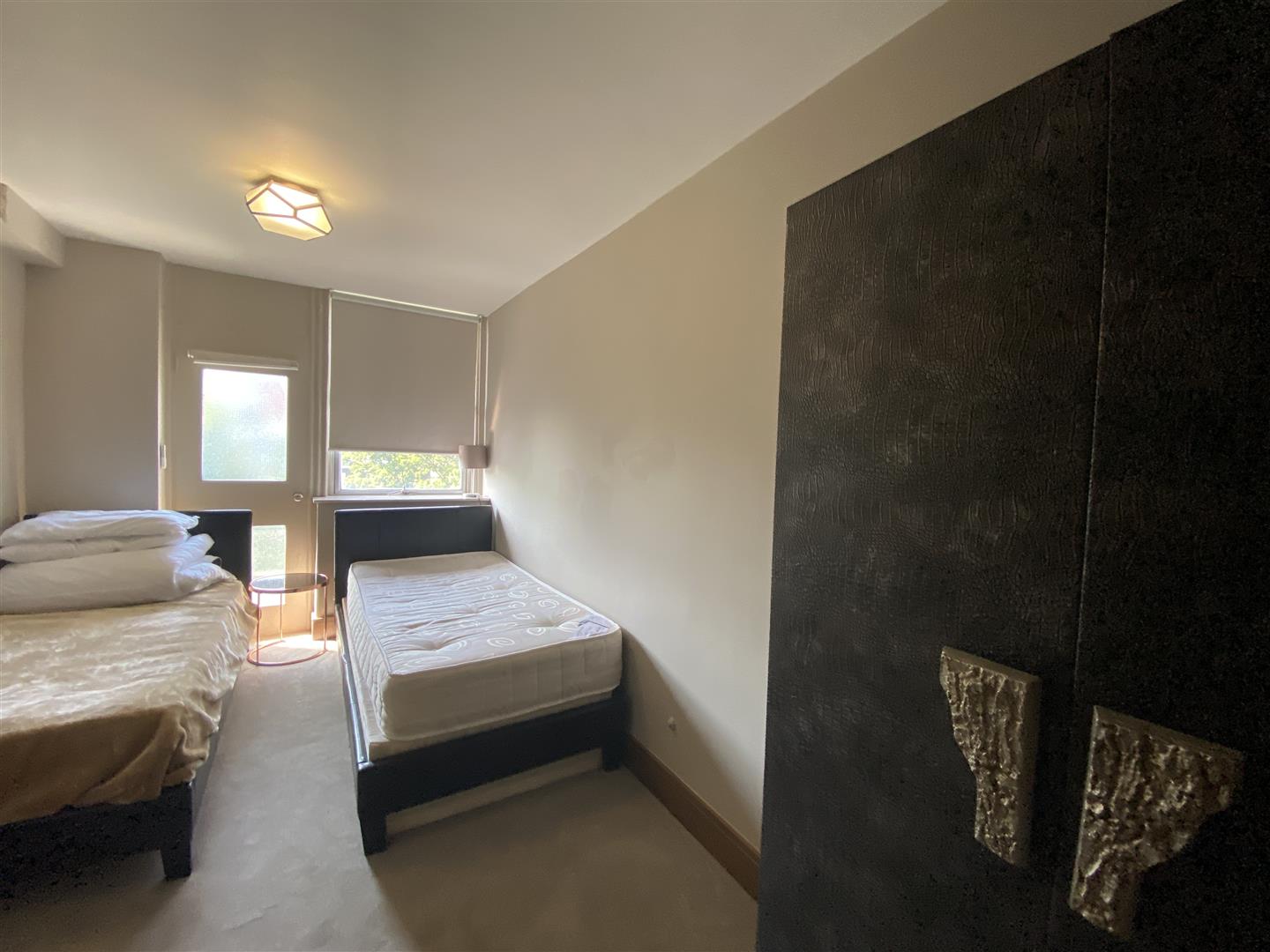 3 bed apartment for sale in The Quadrangle, London  - Property Image 9