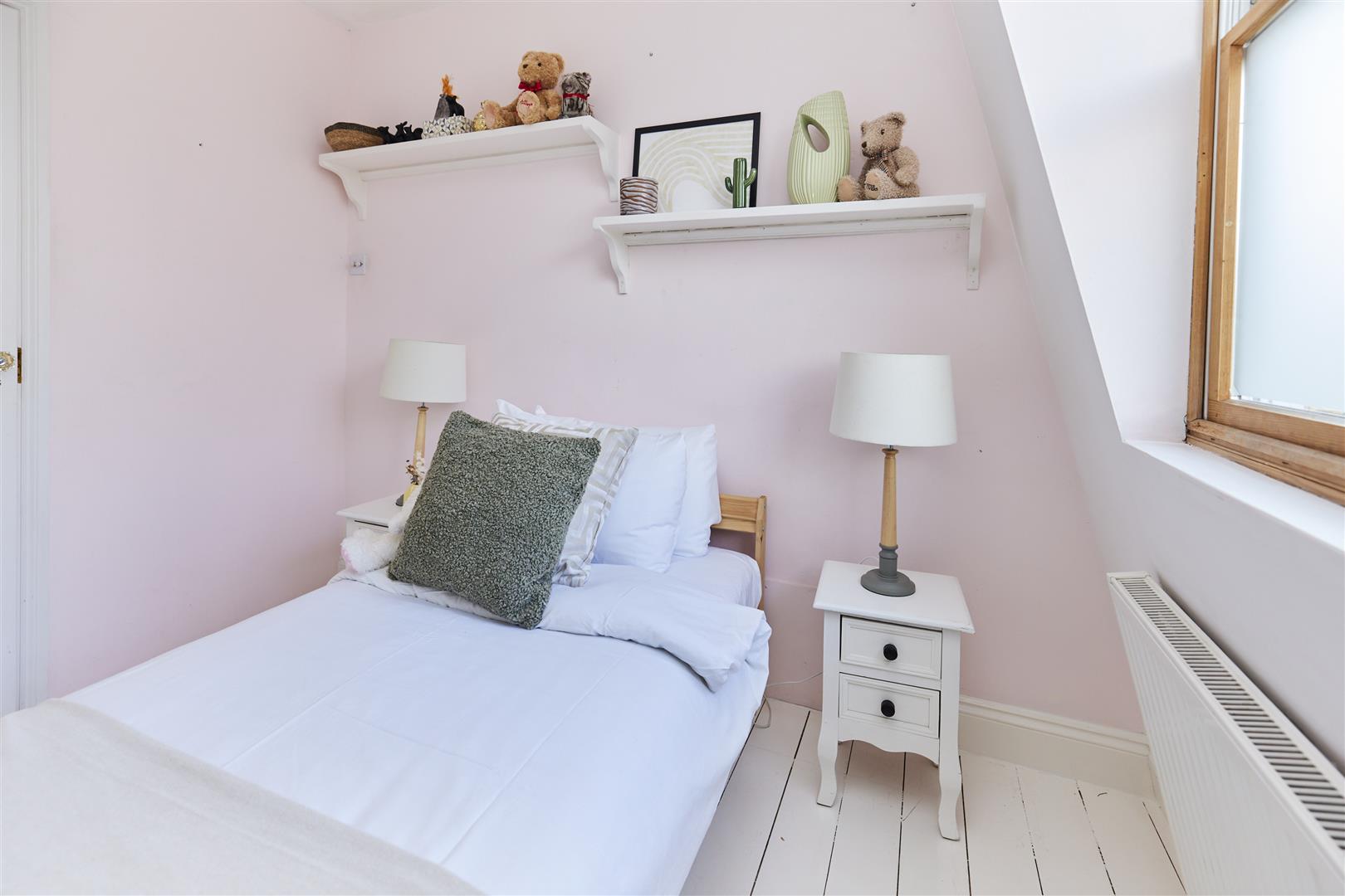 4 bed house for sale in Rosemont Road, London  - Property Image 35