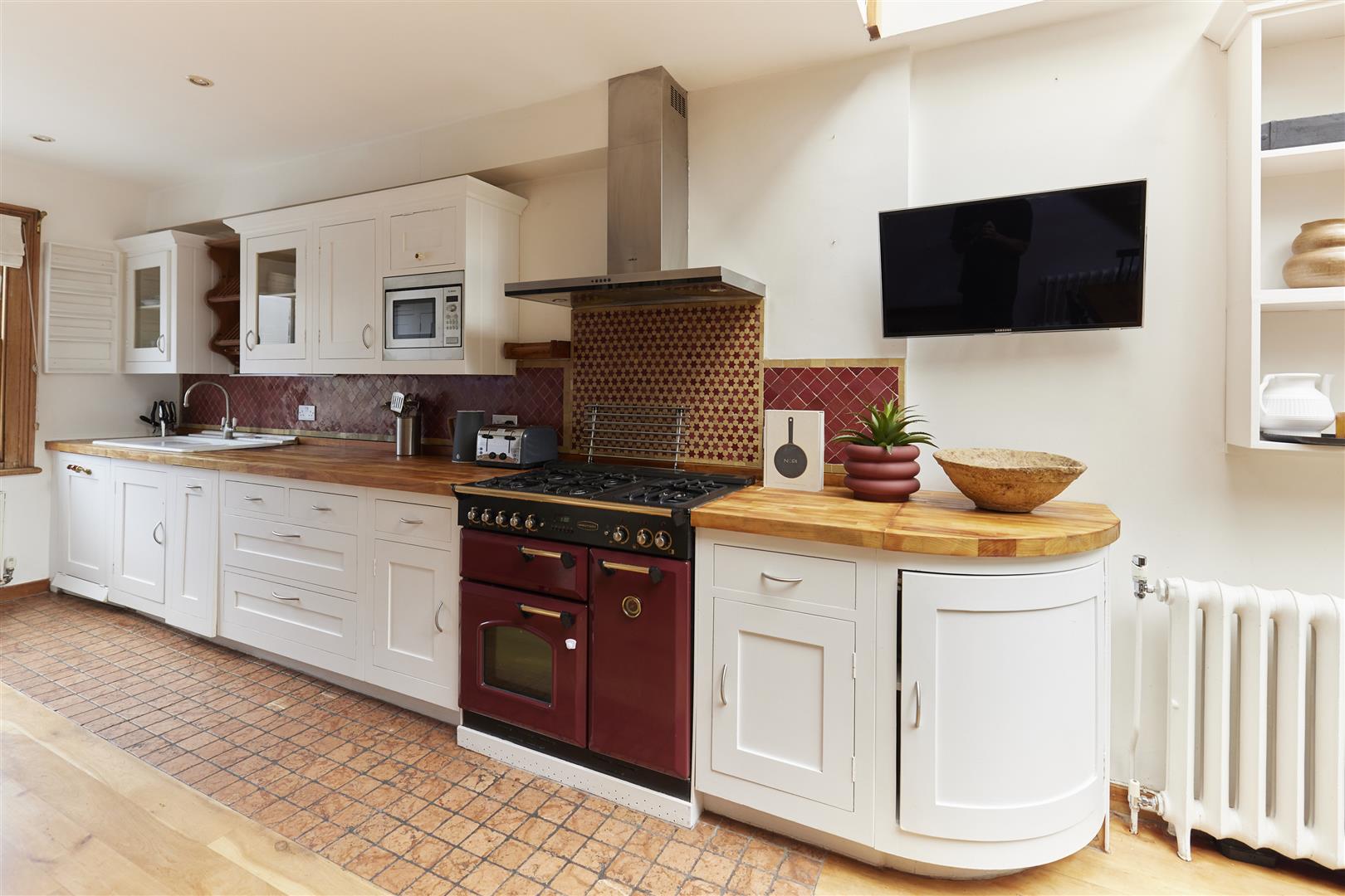 4 bed house for sale in Rosemont Road, London  - Property Image 4