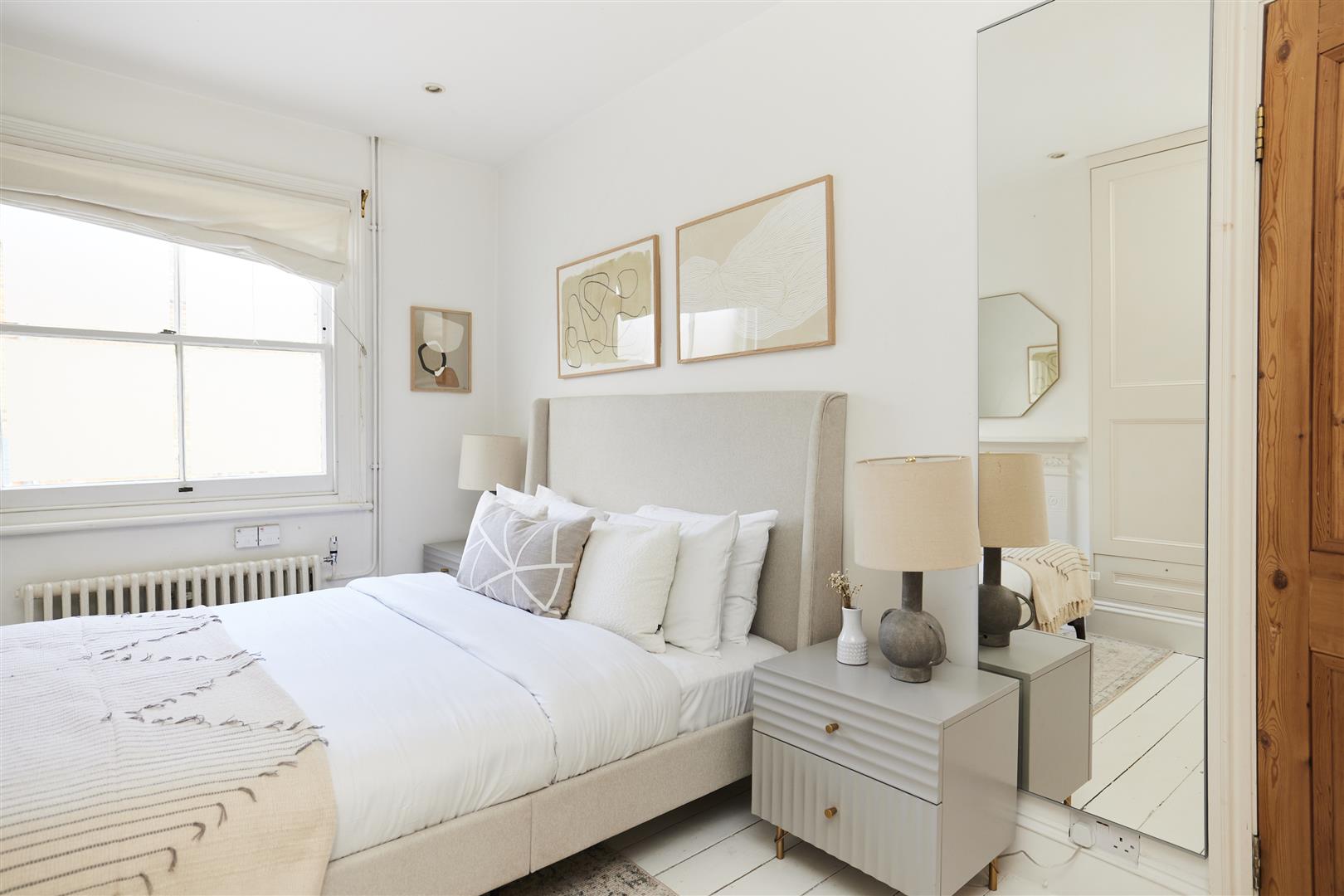 4 bed house for sale in Rosemont Road, London  - Property Image 8