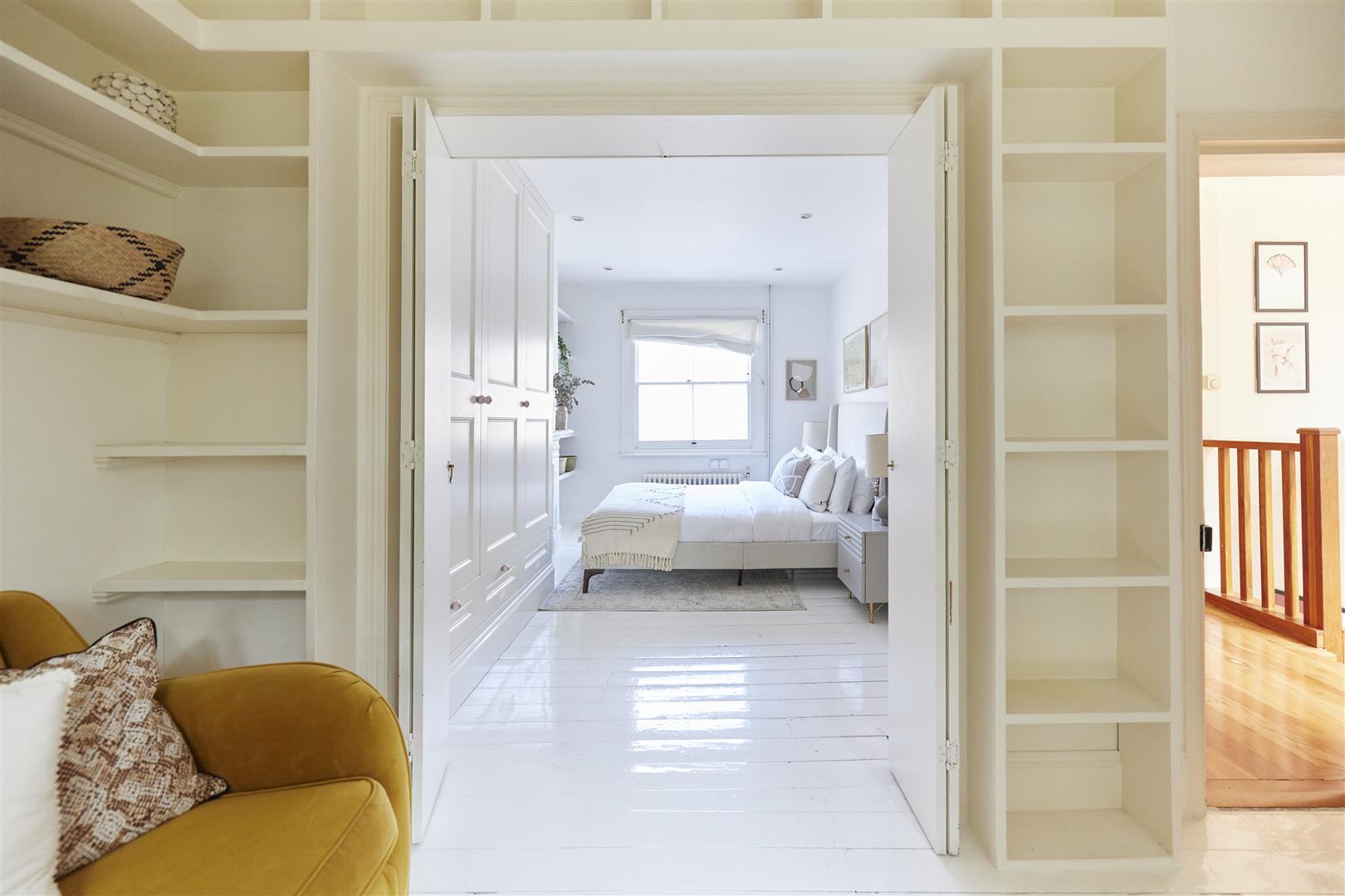 4 bed house for sale in Rosemont Road, London  - Property Image 10