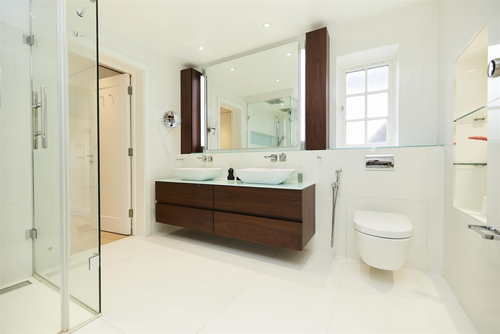 6 bed detached house for sale in Park View Road, London  - Property Image 80