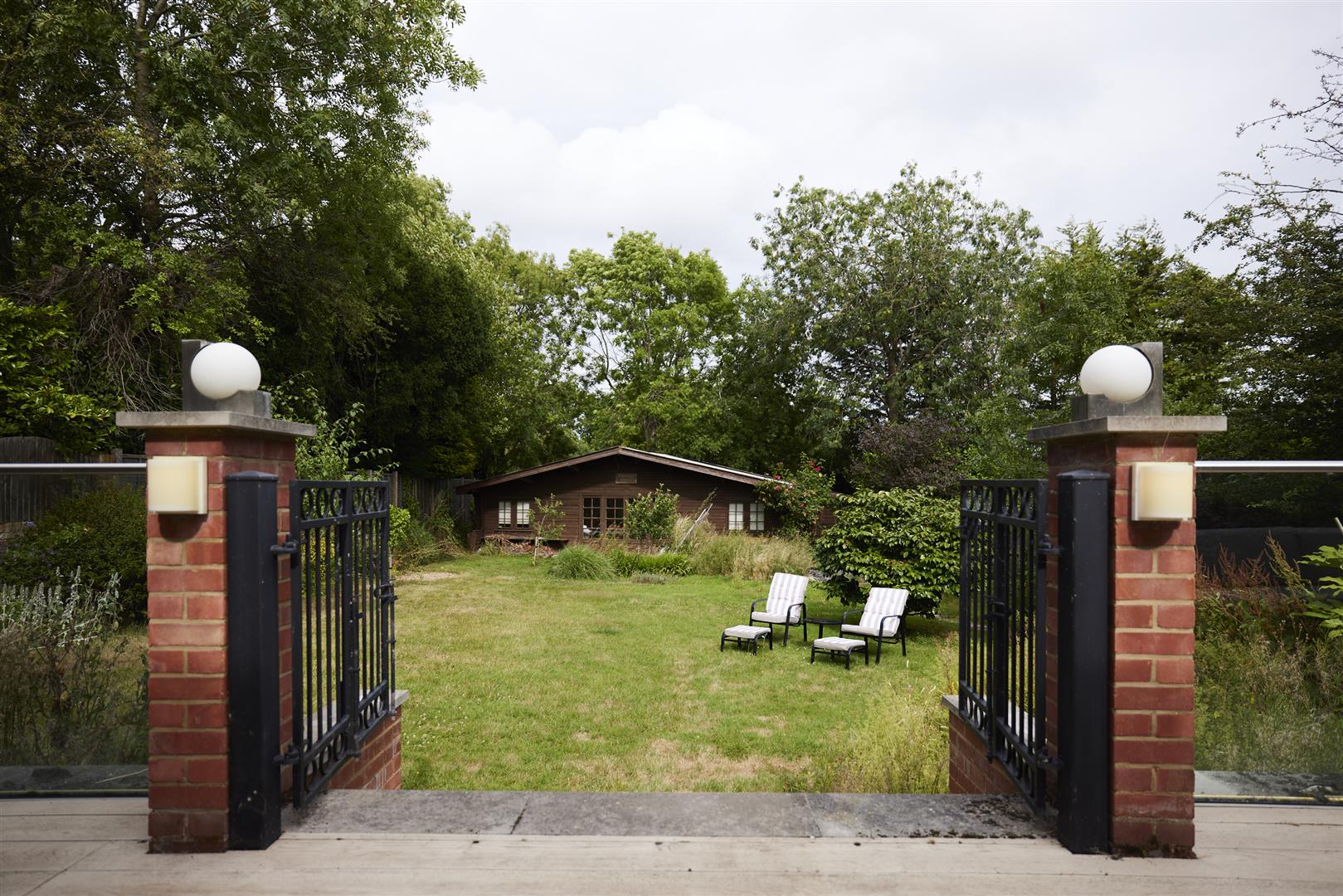 6 bed detached house for sale in Park View Road, London  - Property Image 68