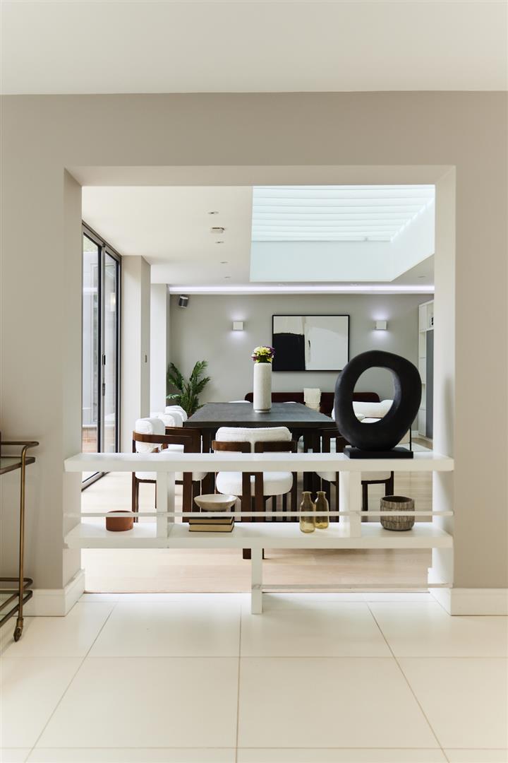 6 bed detached house for sale in Park View Road, London  - Property Image 14