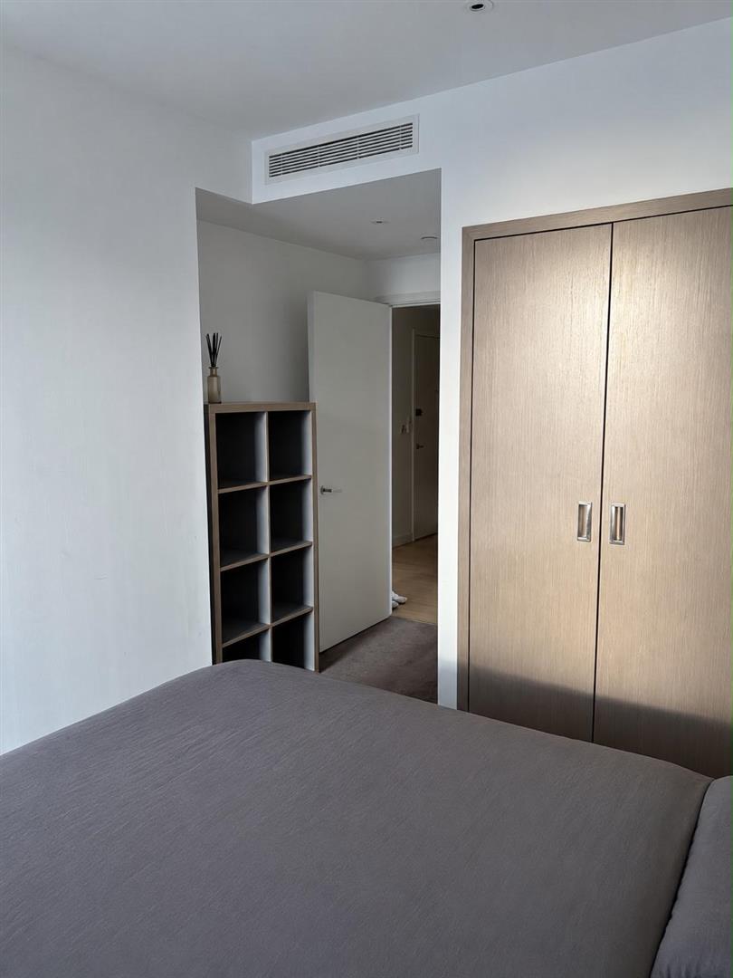 2 bed flat for sale in Charrington Tower, 11 Biscayne Avenue, London E14  - Property Image 10