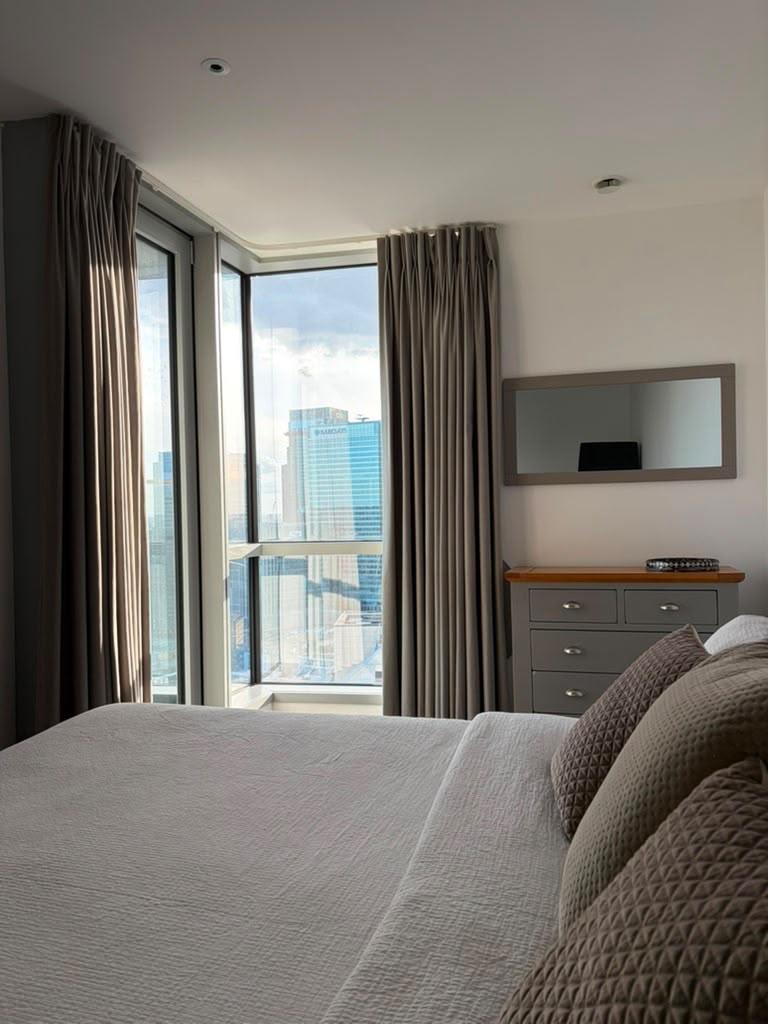 2 bed flat for sale in Charrington Tower, 11 Biscayne Avenue, London E14  - Property Image 18