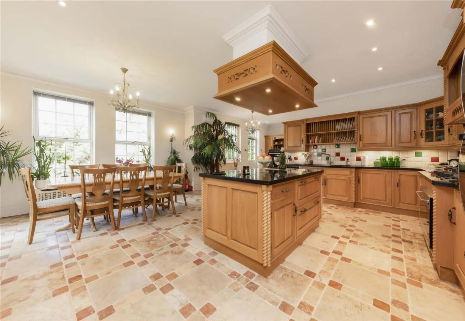 13 bed detached house for sale in Hocroft Road, London 7