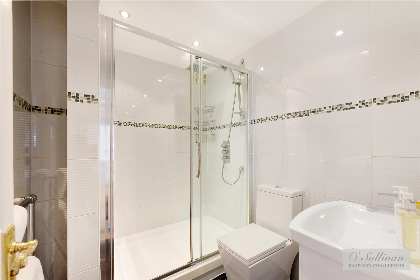 2 bed flat to rent in Princes Court, Brompton Road, London SW3  - Property Image 9