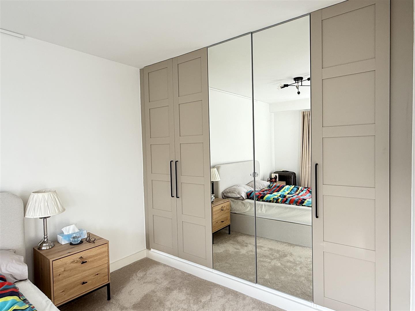 1 bed flat for sale in Southwick Street, London 4