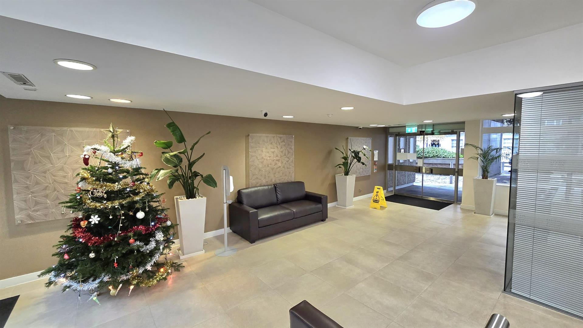 1 bed flat for sale in Southwick Street, London  - Property Image 26