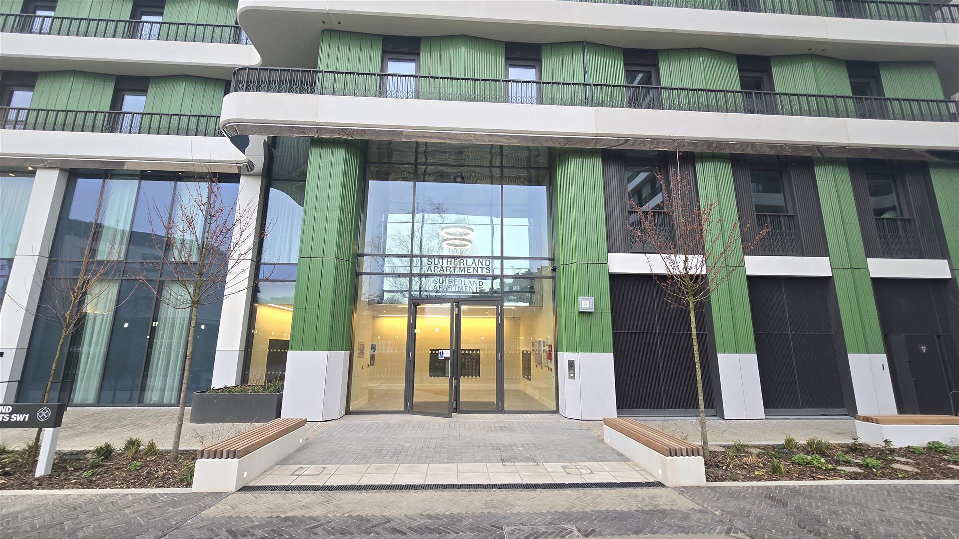 2 bed flat for sale in Alba Square, London  - Property Image 20