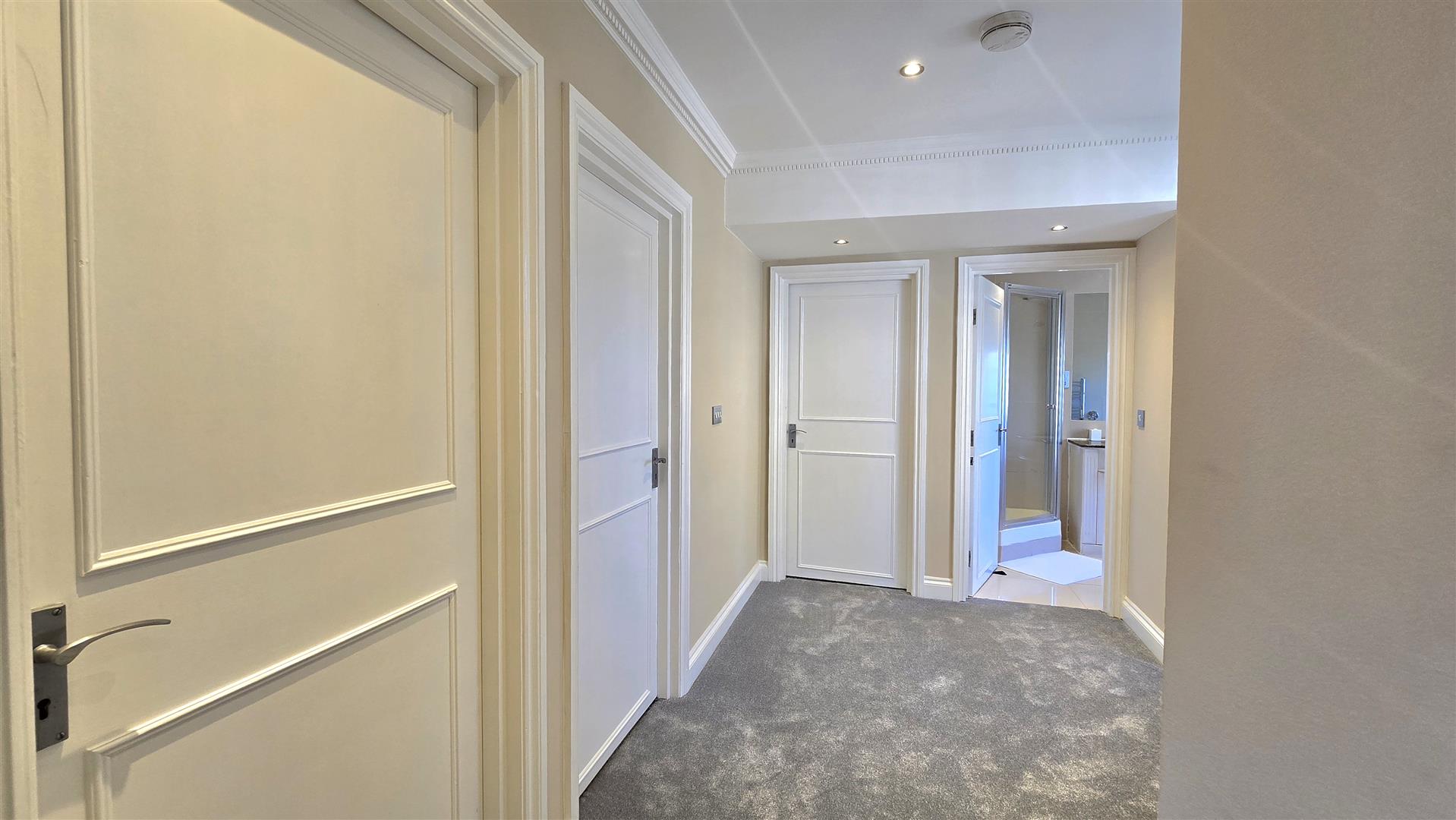 3 bed flat for sale in Harrowby Court, Marylebone, London W1H  - Property Image 27