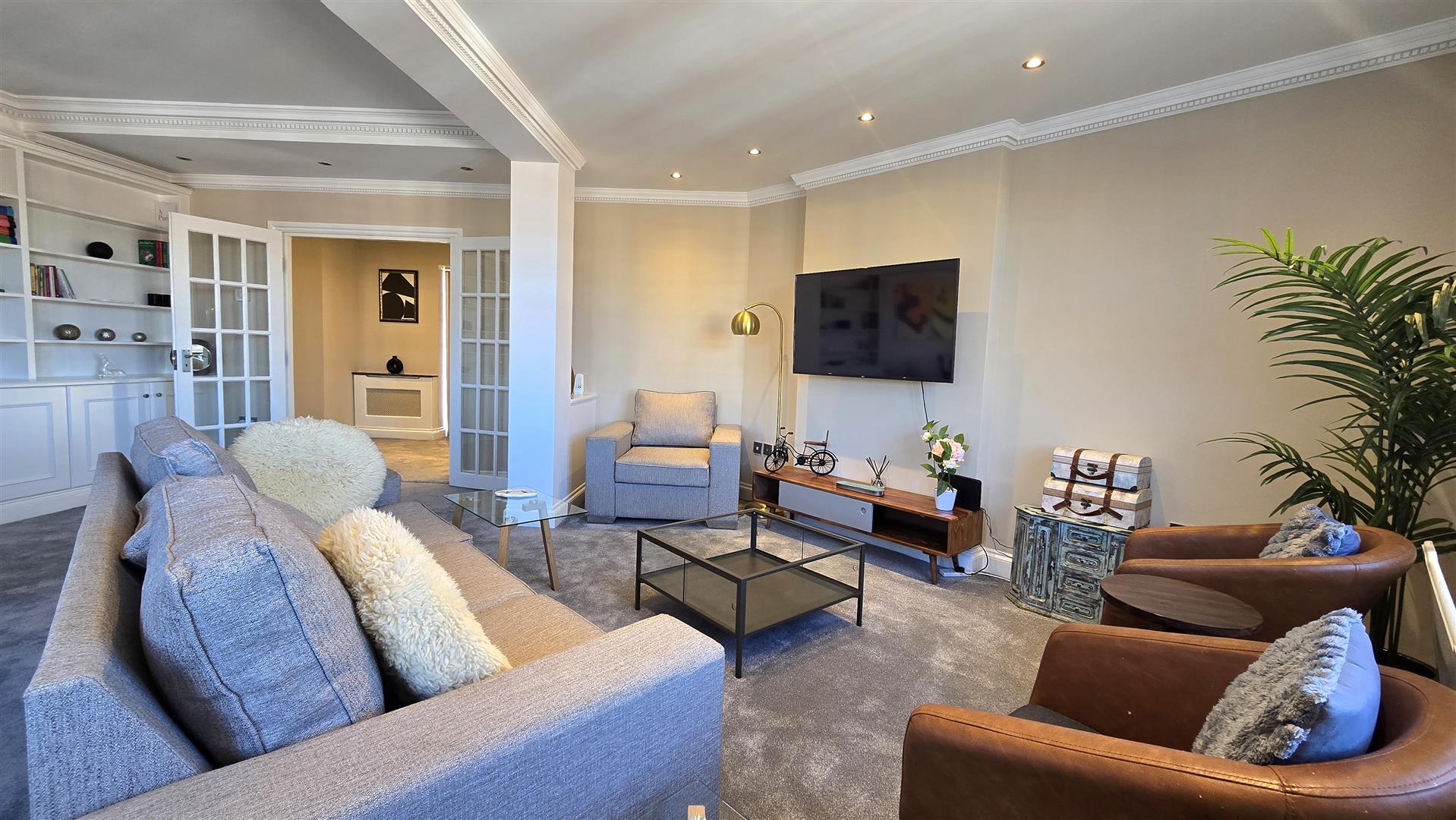 3 bed flat for sale in Harrowby Court, Marylebone, London W1H  - Property Image 9