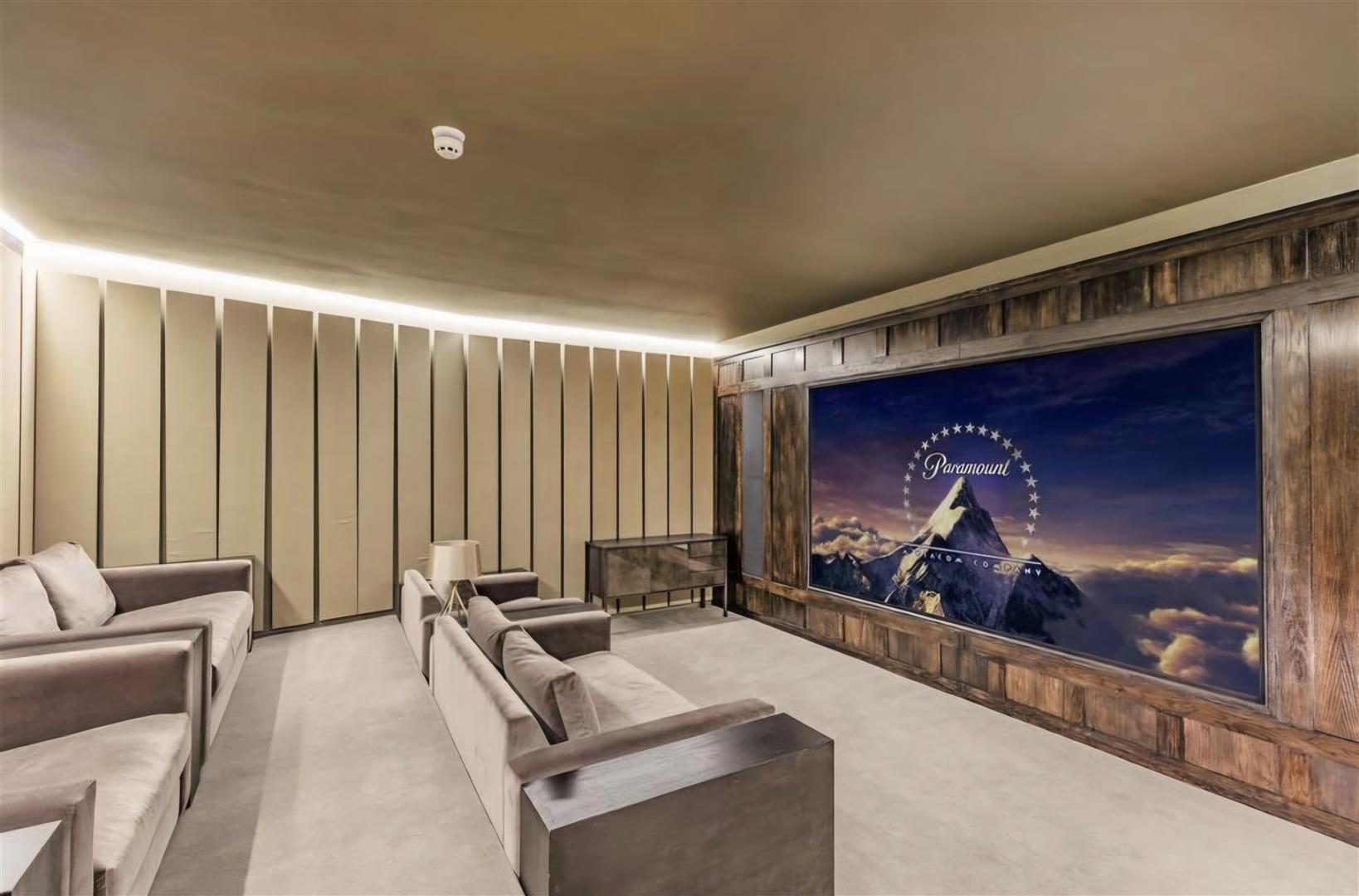 2 bed apartment for sale in Riverlight Quay, London  - Property Image 17