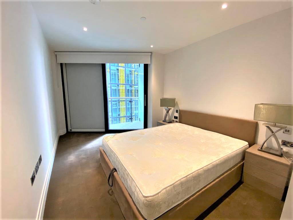 2 bed apartment for sale in Riverlight Quay, London  - Property Image 4