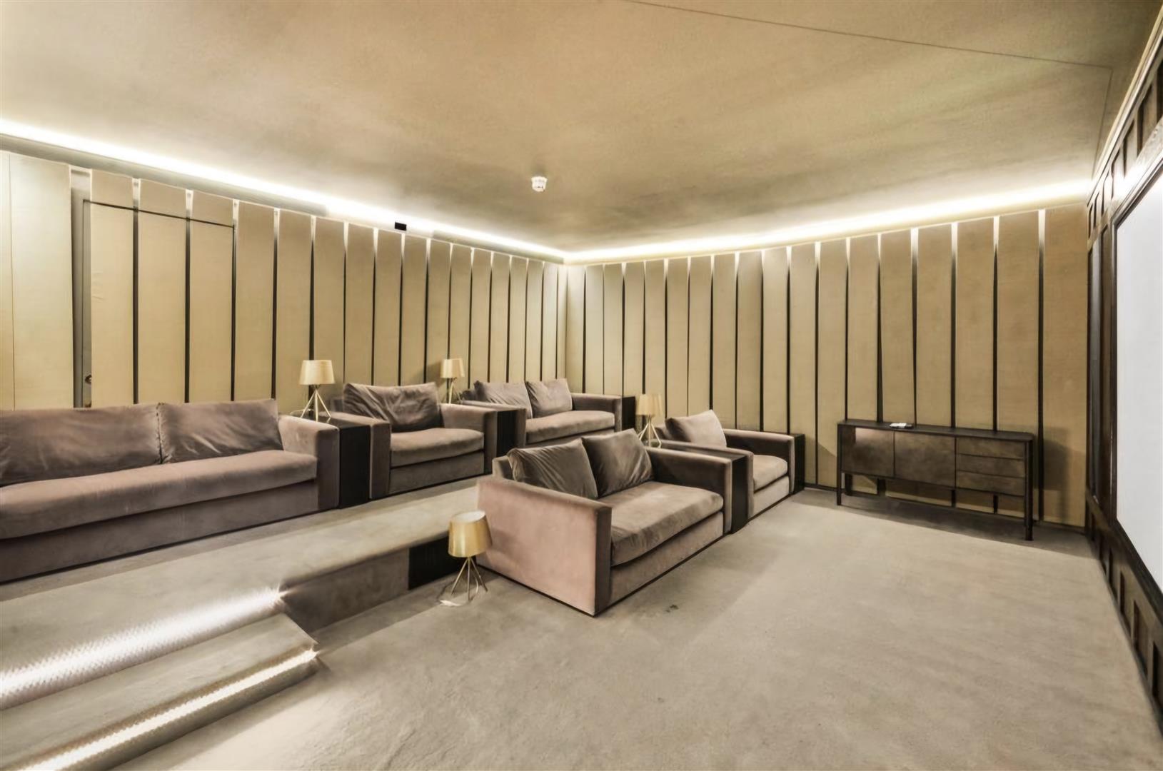 2 bed apartment for sale in Riverlight Quay, London  - Property Image 18