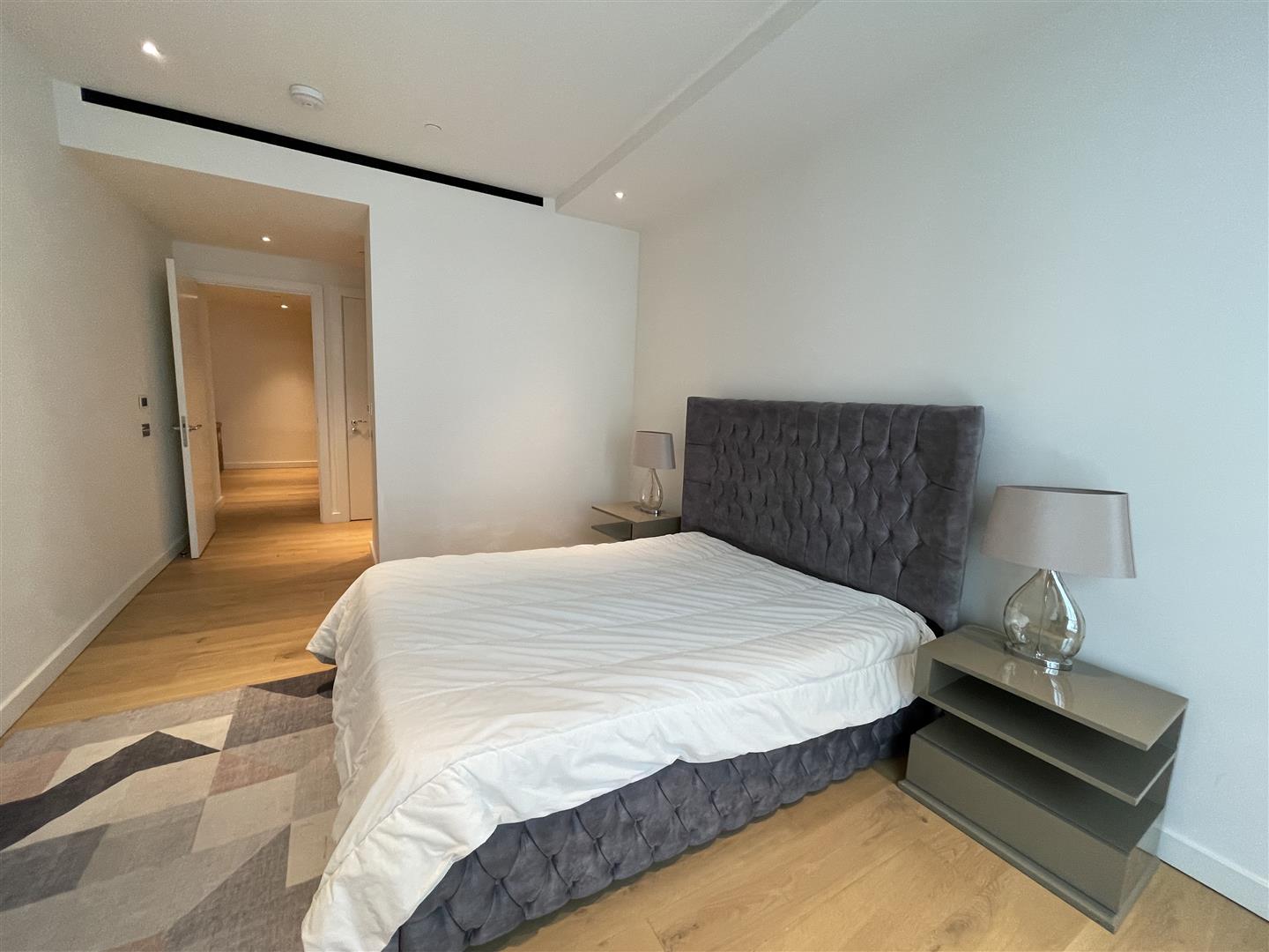 2 bed apartment to rent in Prospect Way, London  - Property Image 9