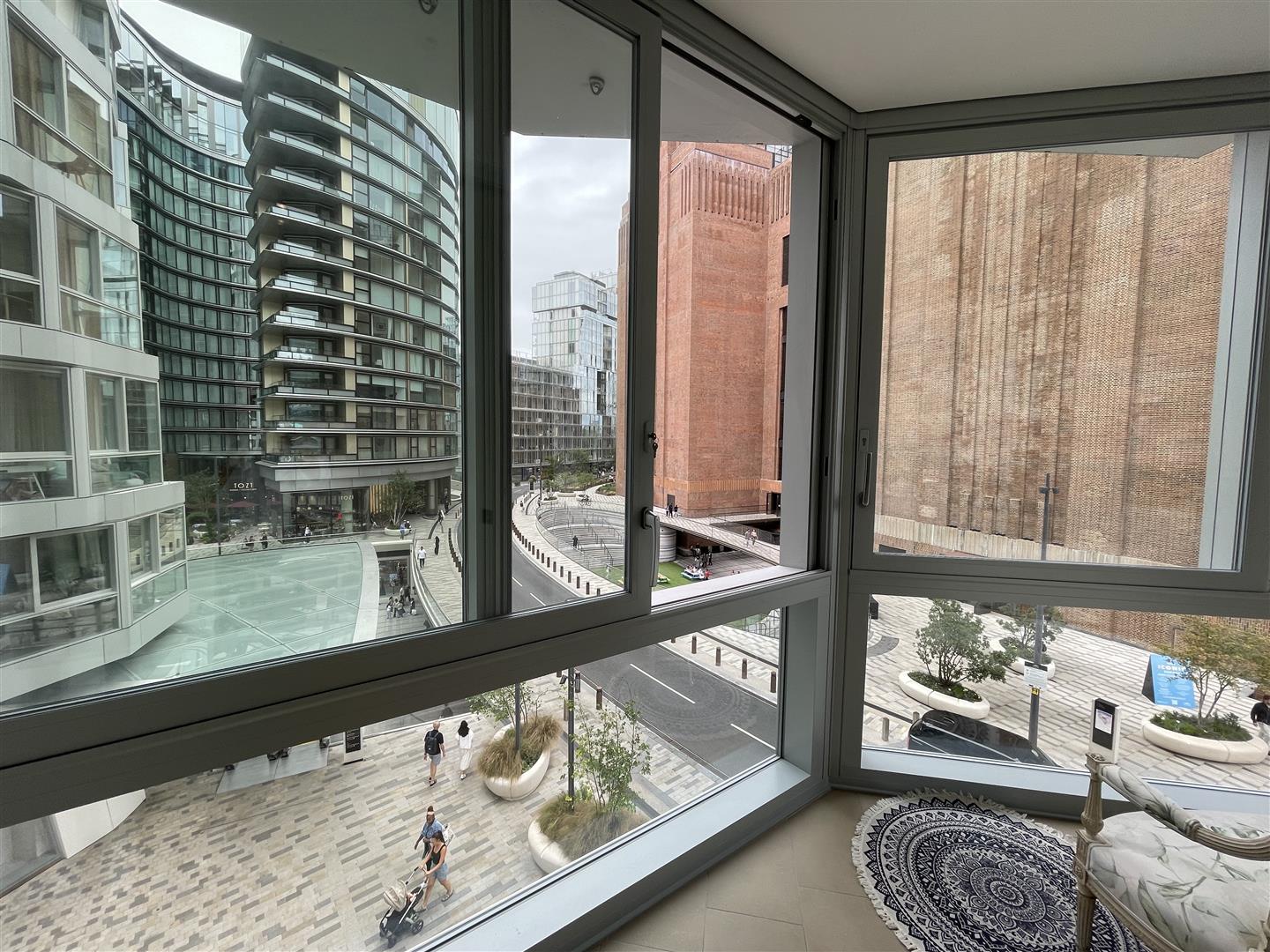 2 bed apartment to rent in Prospect Way, London  - Property Image 5