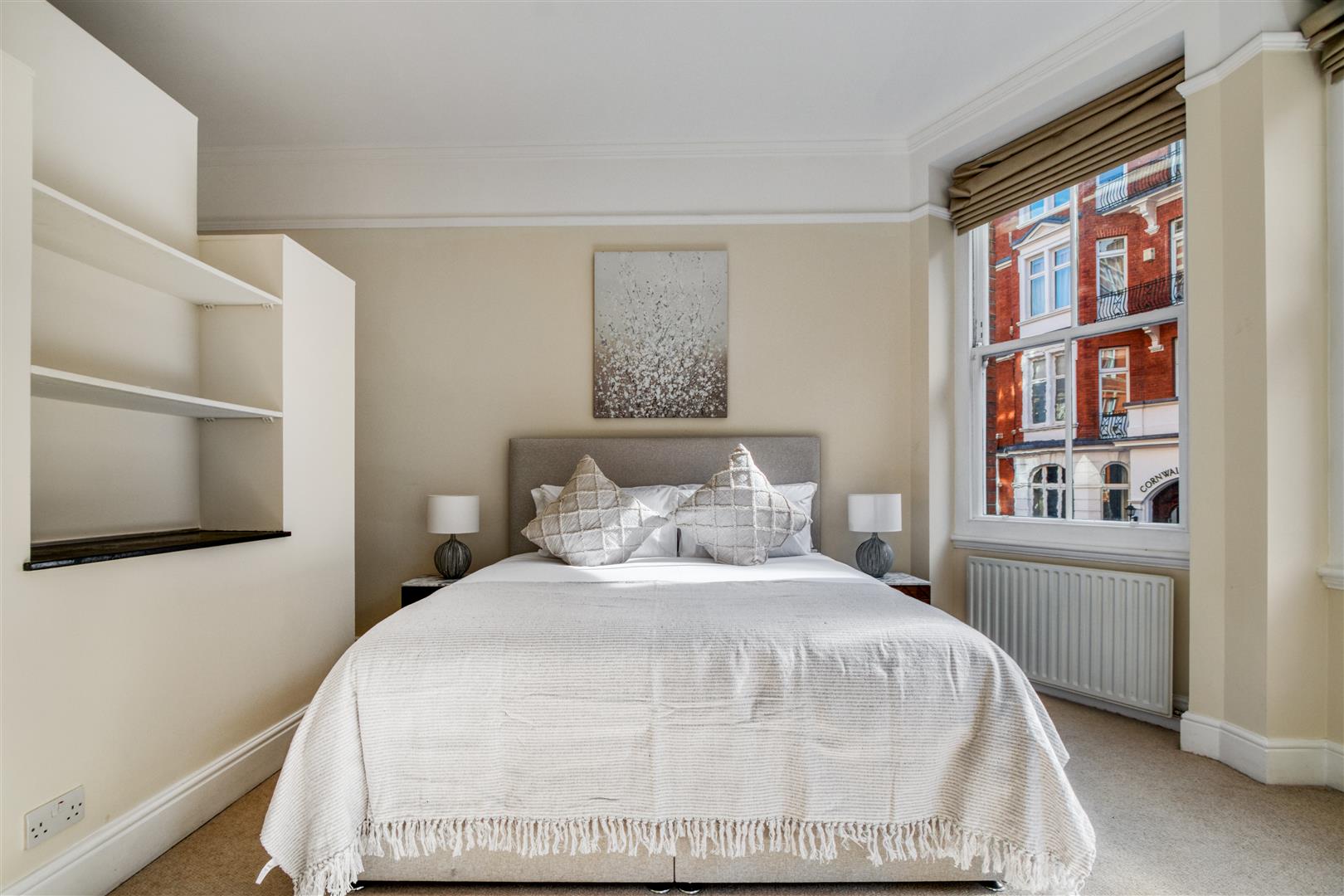 4 bed flat to rent in Kensington Court, London  - Property Image 31