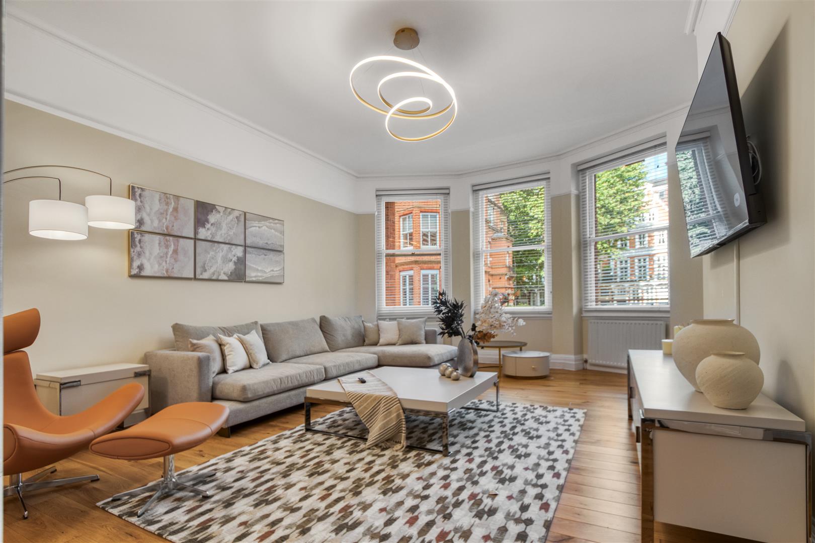 4 bed flat to rent in Kensington Court, London  - Property Image 3