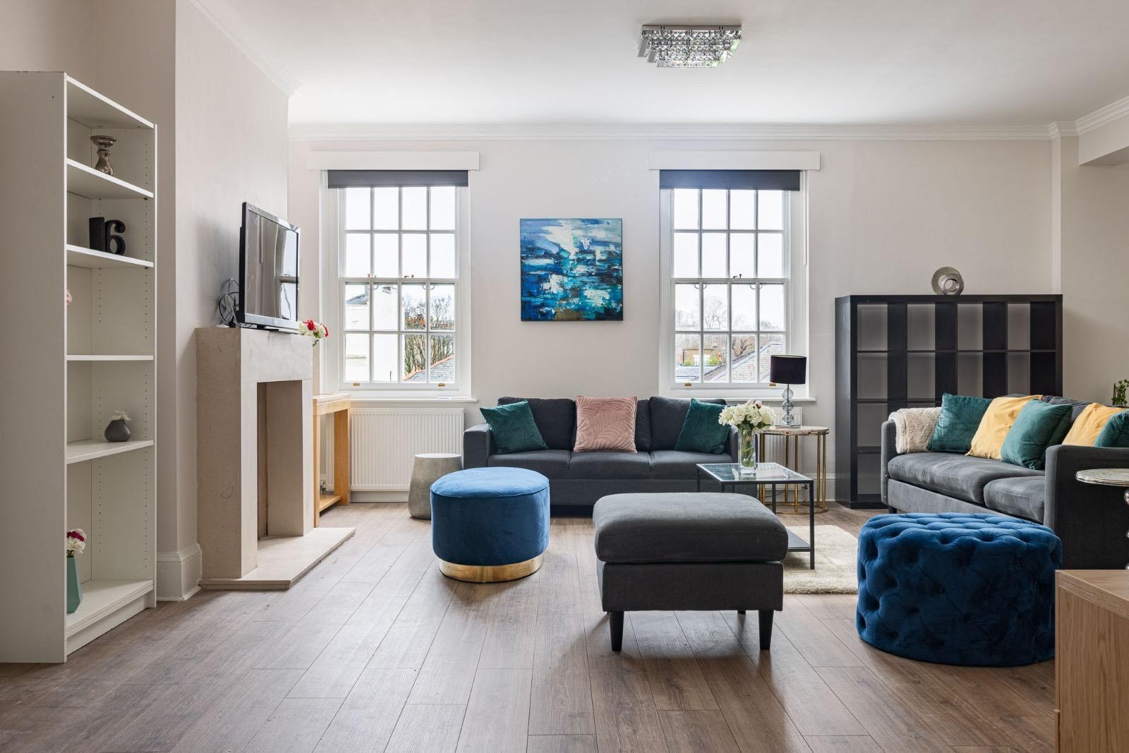 3 bed house to rent in Warwick Gardens, London - Property Image 1