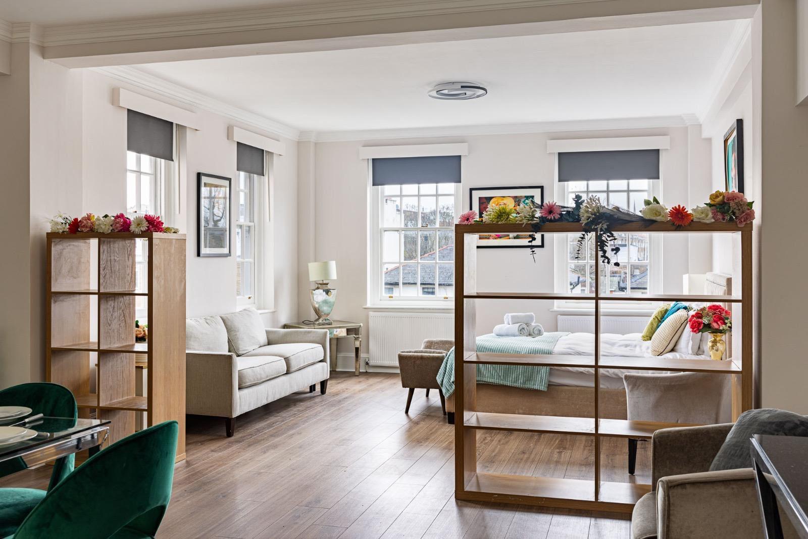 3 bed house to rent in Warwick Gardens, London  - Property Image 21