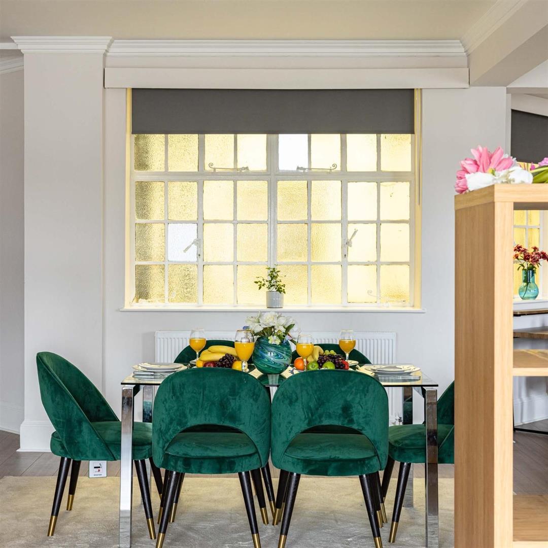 3 bed house to rent in Warwick Gardens, London  - Property Image 10