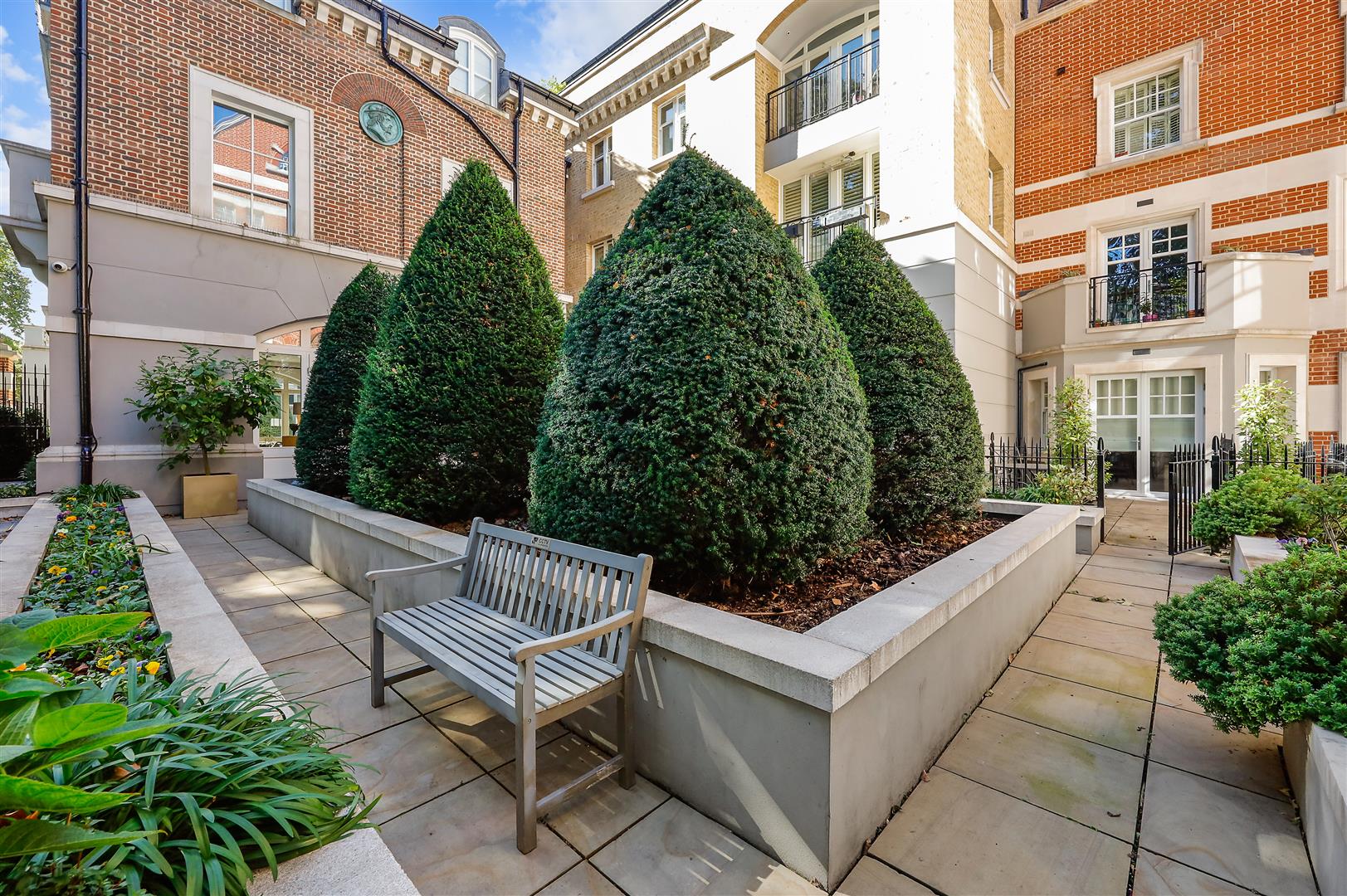 3 bed flat for sale in Vincent Square, London  - Property Image 25