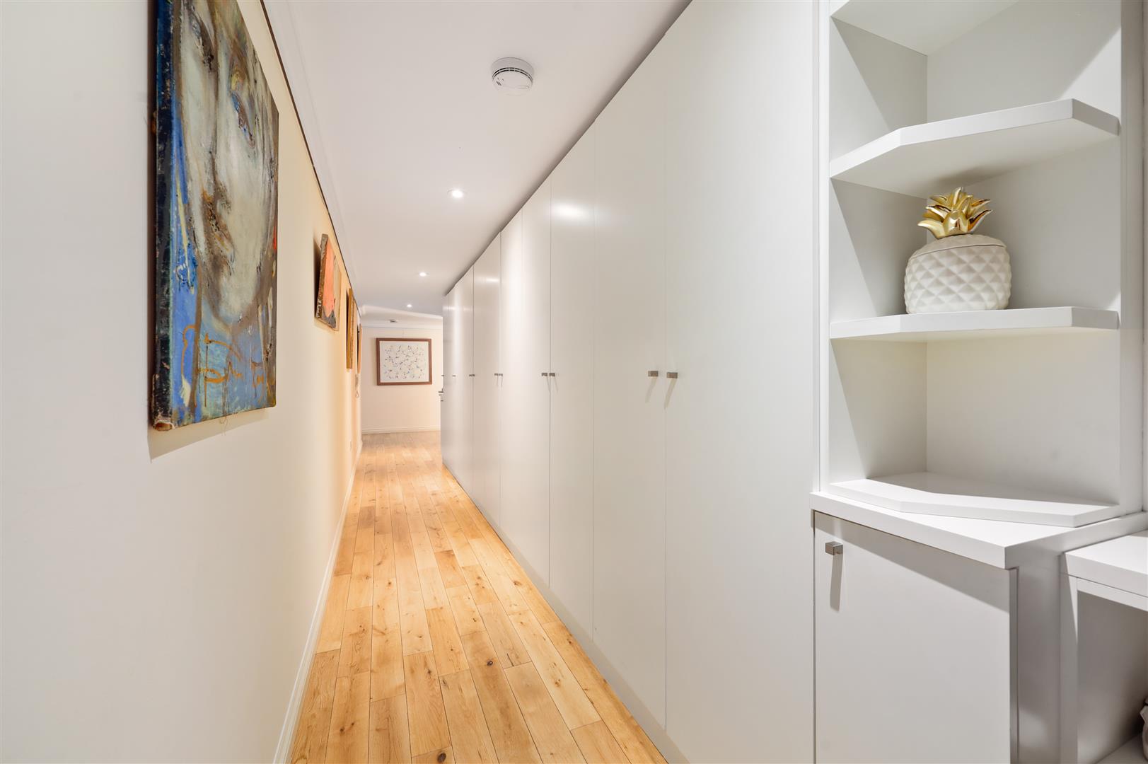 3 bed flat for sale in Vincent Square, London  - Property Image 12