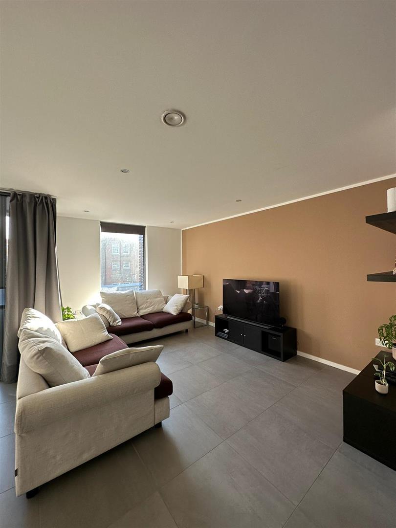 2 bed flat to rent in Union Street, London  - Property Image 1