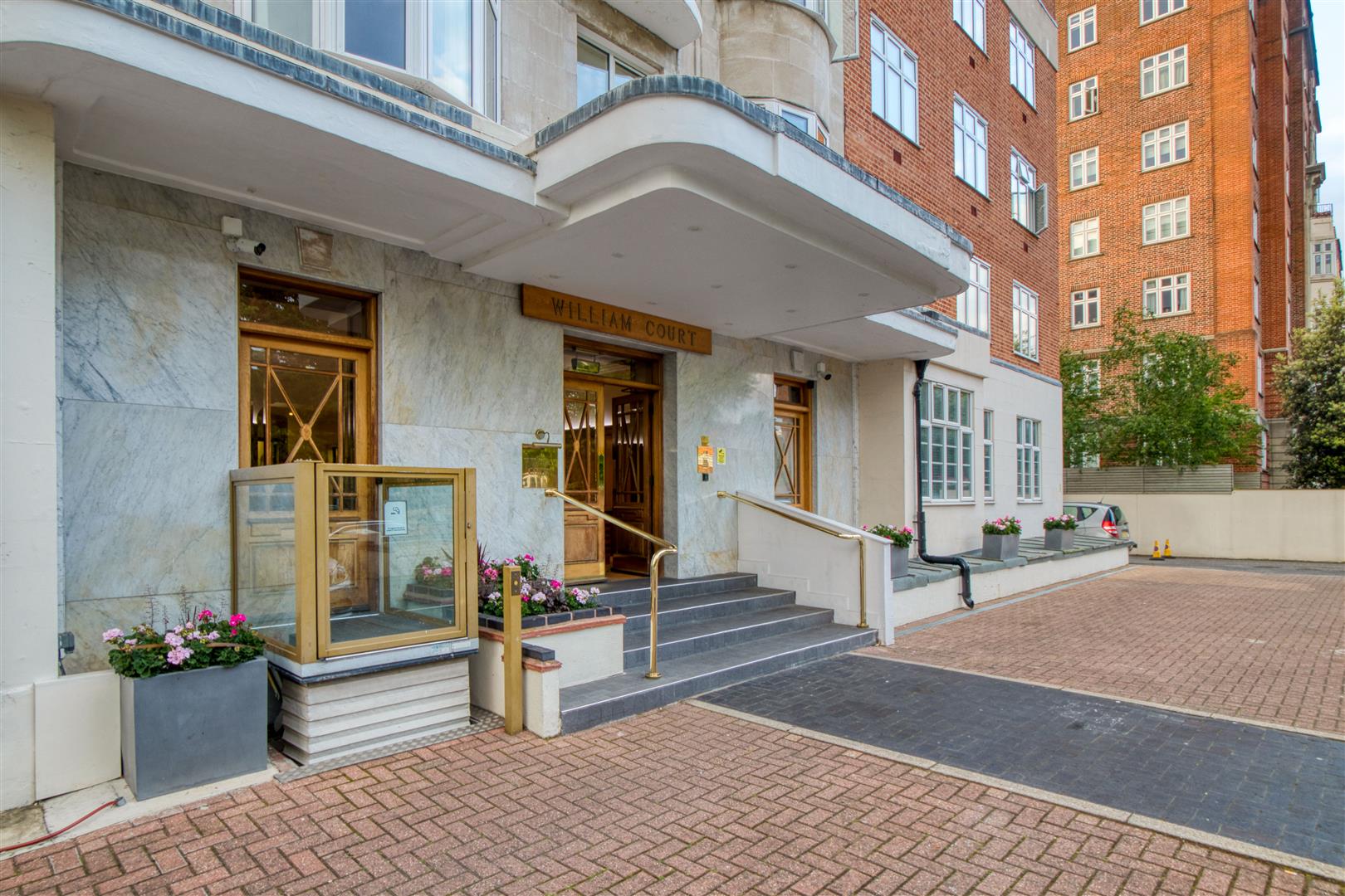 2 bed house to rent in Hall Road, London  - Property Image 24