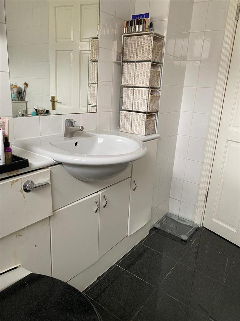 3 bed flat for sale in St. Edmunds Terrace, London  - Property Image 11
