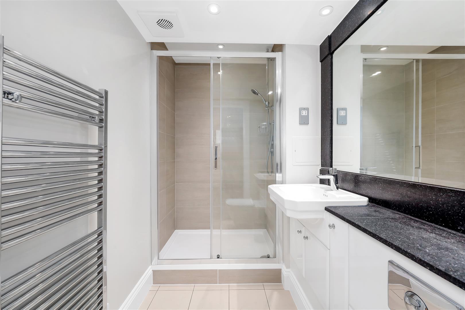 2 bed flat for sale in Sheldon Square, London  - Property Image 15