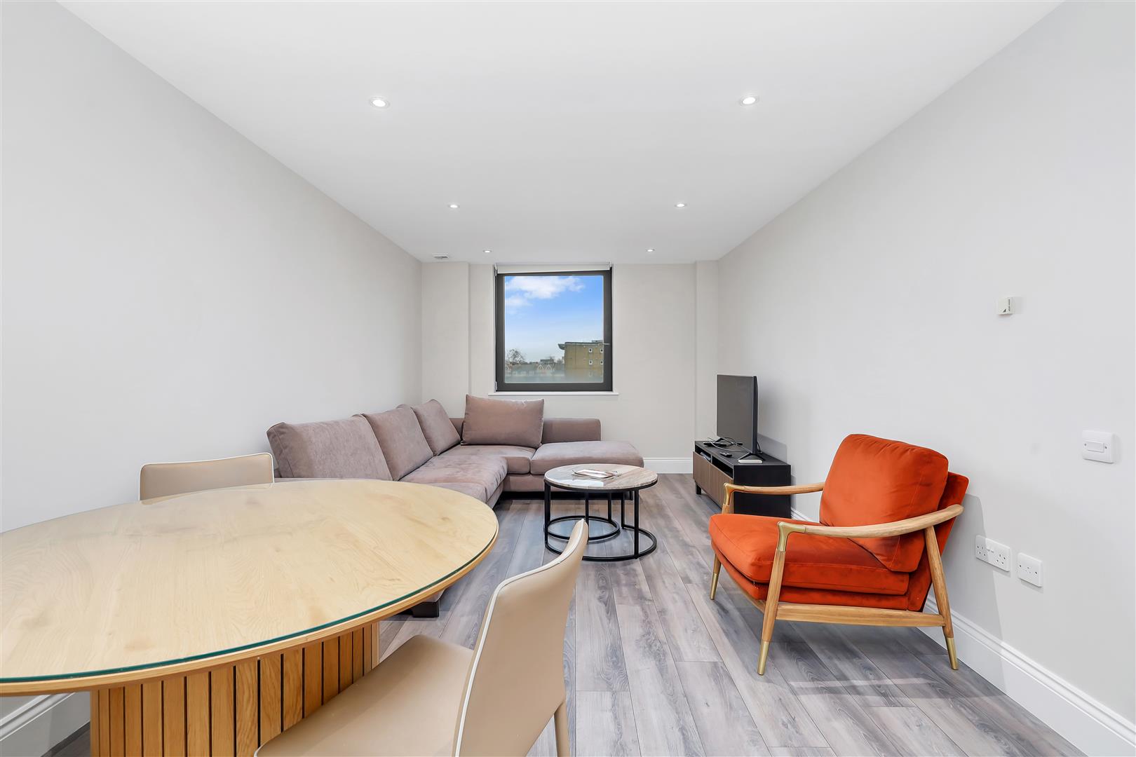 2 bed flat for sale in Sheldon Square, London  - Property Image 2