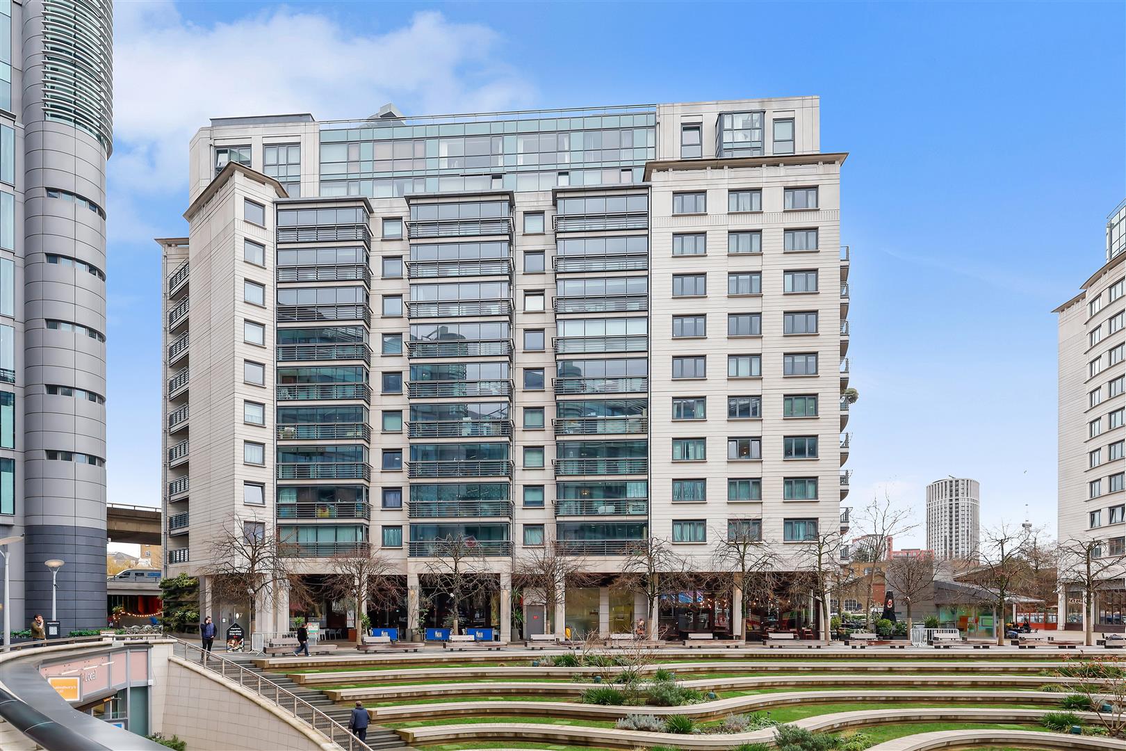 2 bed flat for sale in Sheldon Square, London 18
