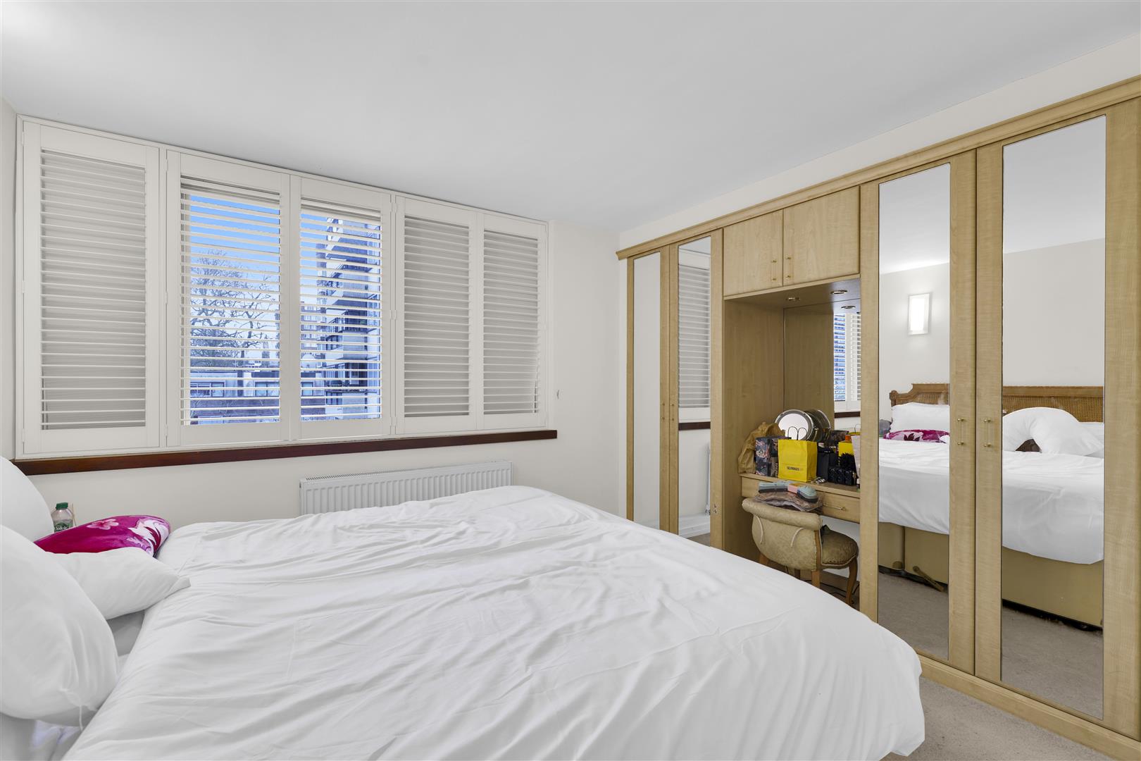 2 bed flat for sale in The Quadrangle Tower, London  - Property Image 10