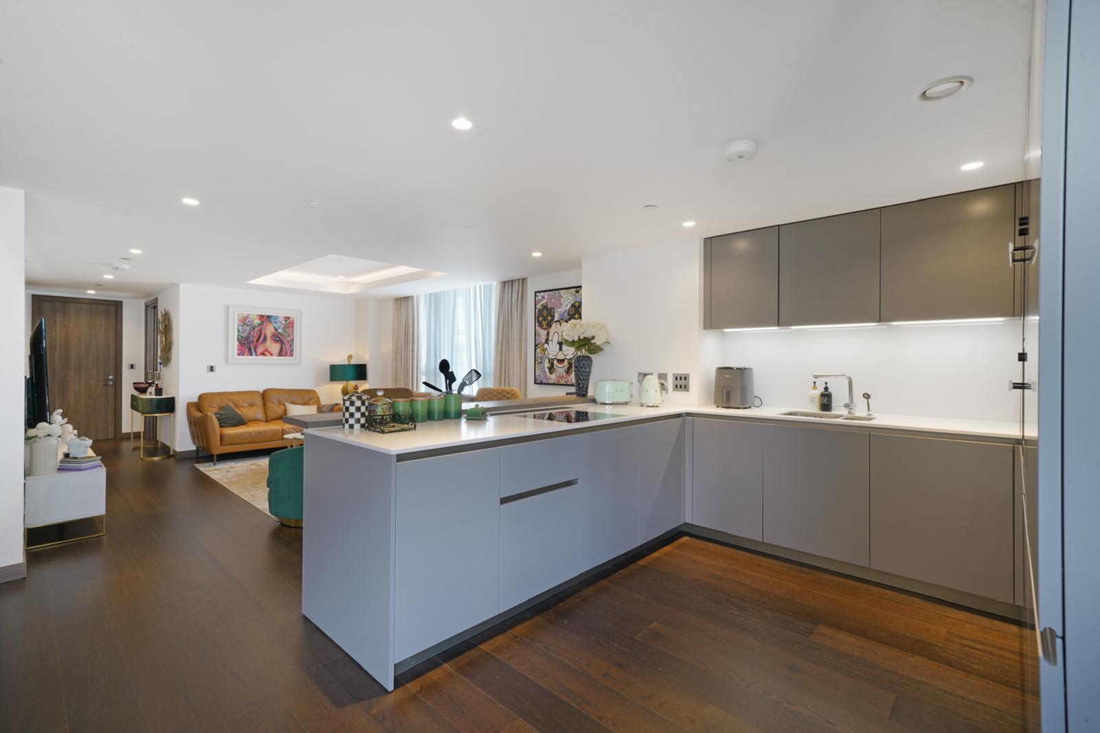 3 bed apartment for sale in North Wharf Road, London  - Property Image 3