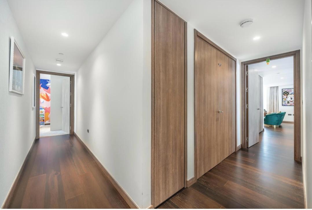3 bed apartment for sale in North Wharf Road, London  - Property Image 16