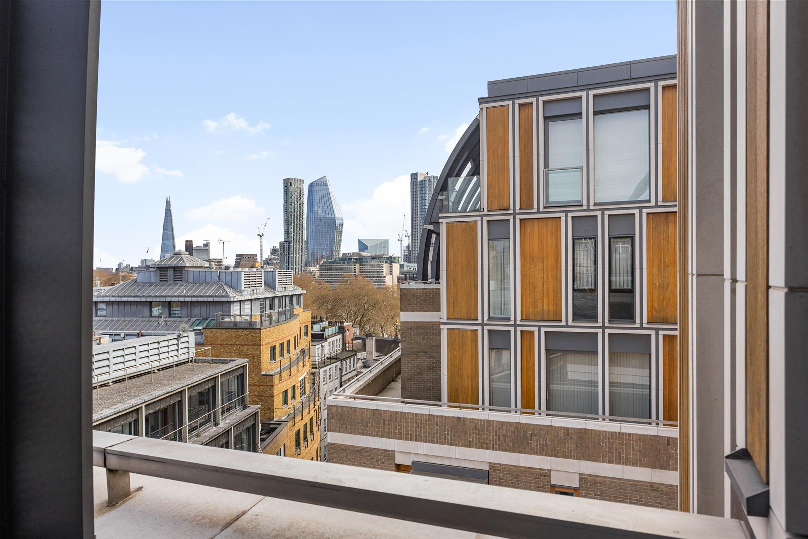 3 bed flat for sale in Strand, London  - Property Image 38