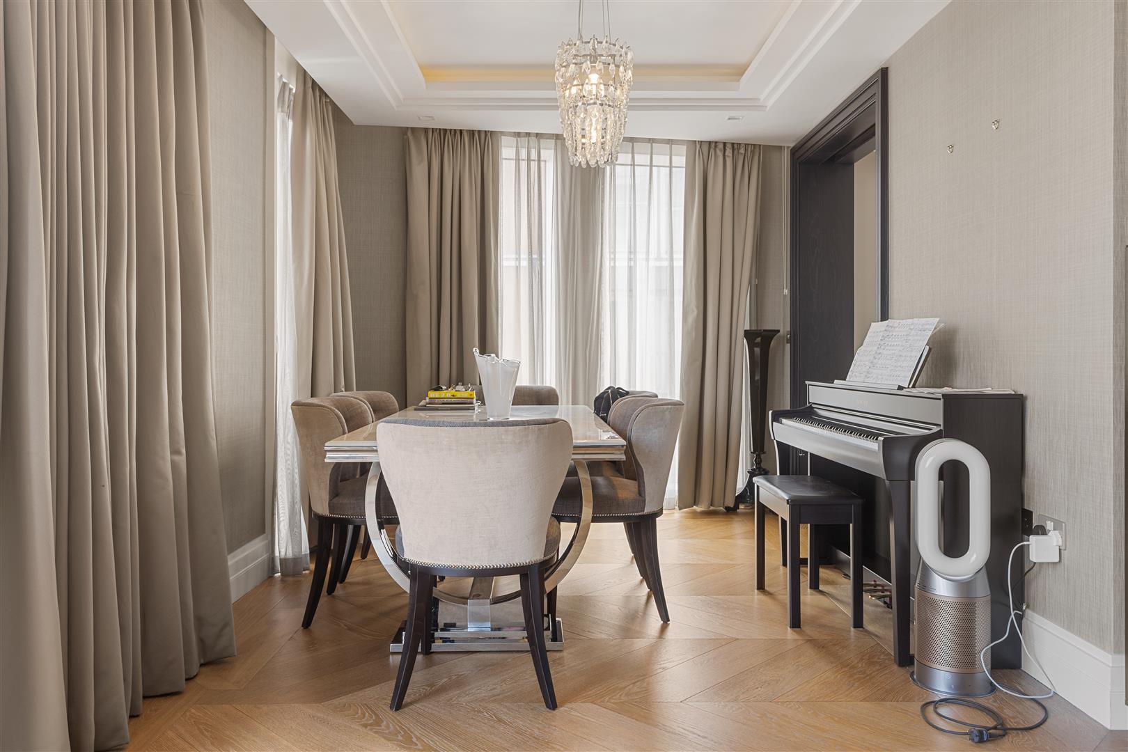 3 bed flat for sale in Strand, London  - Property Image 9