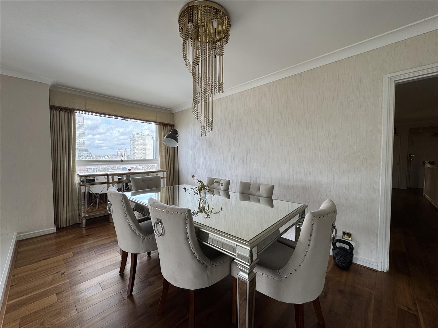 3 bed house for sale in The Water Gardens, London  - Property Image 3