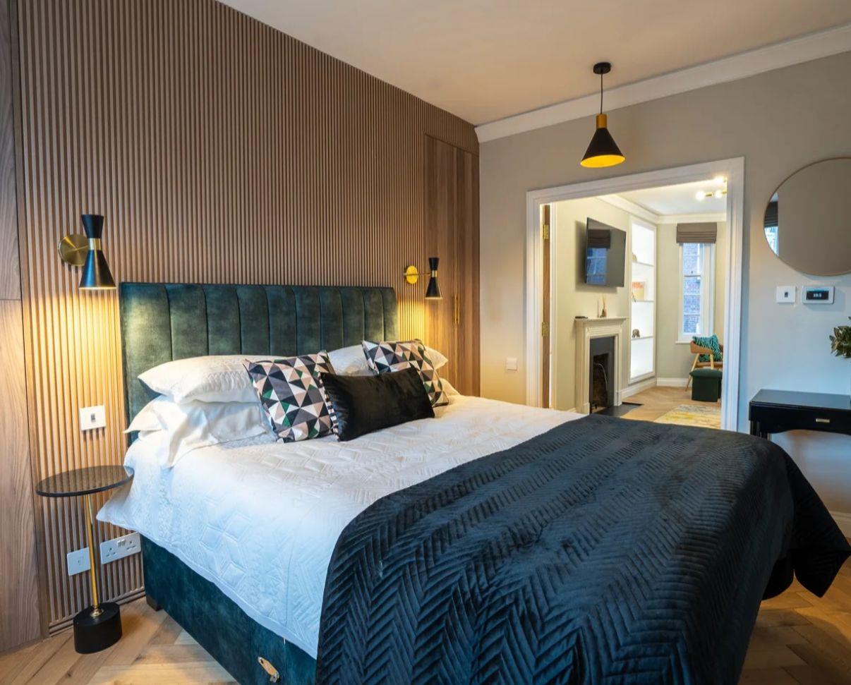 1 bed house for sale in Carrington Street, London  - Property Image 2