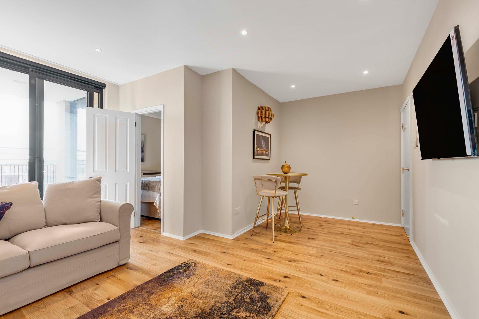 1 bed house for sale in Cromwell Road, London  - Property Image 15
