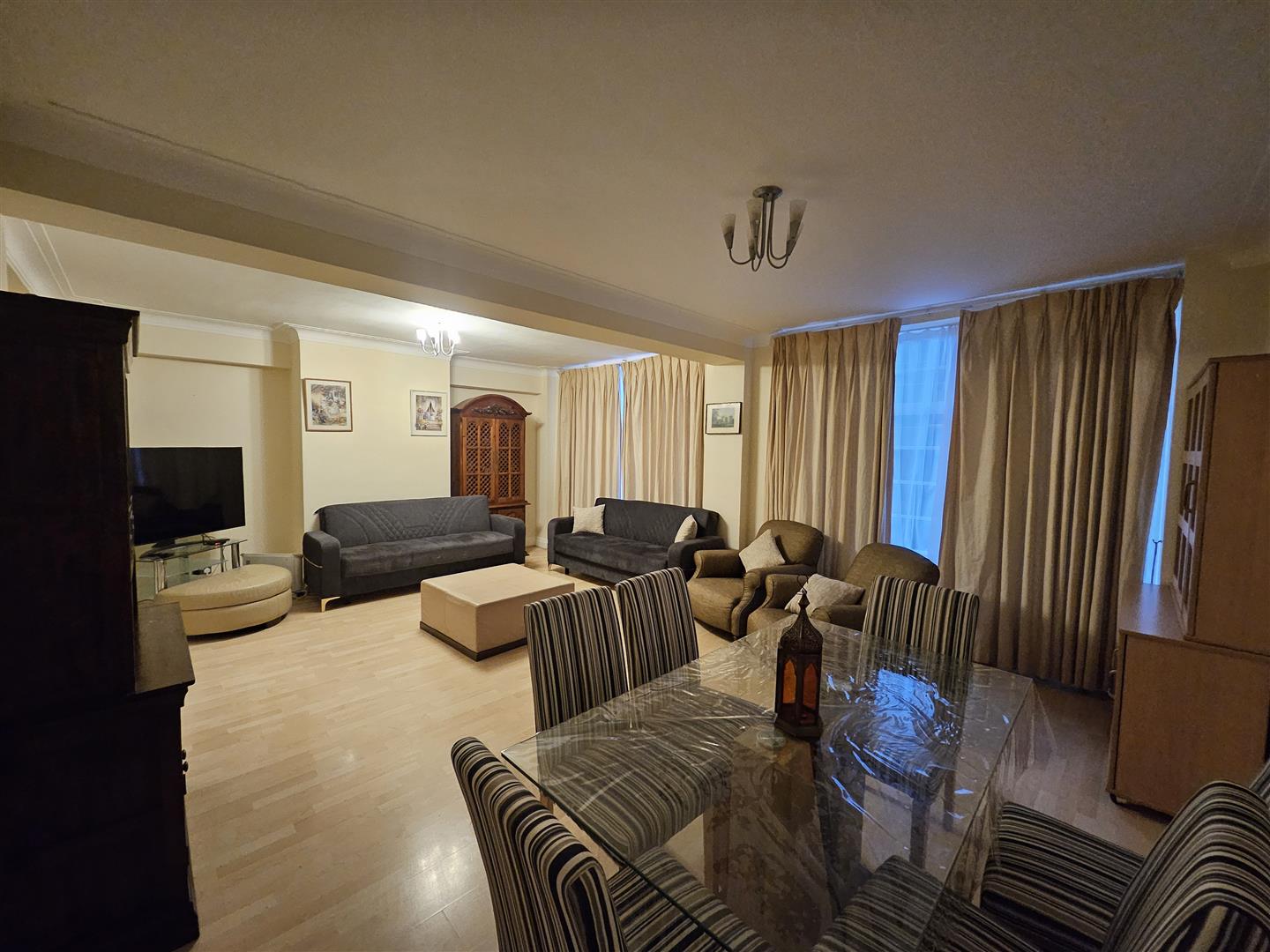 3 bed house for sale in London  - Property Image 3