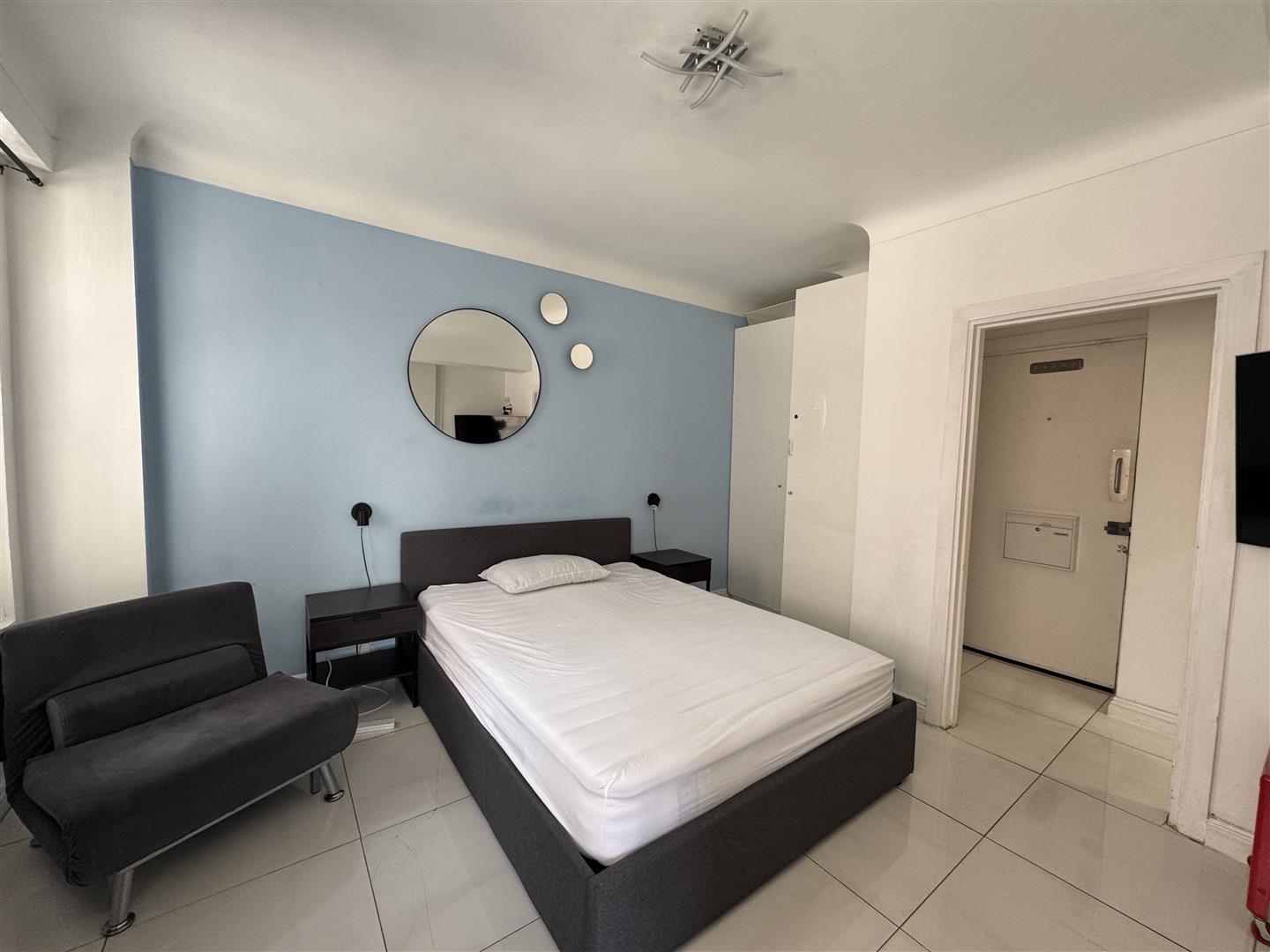 House to rent in Stourcliffe Street, London  - Property Image 3