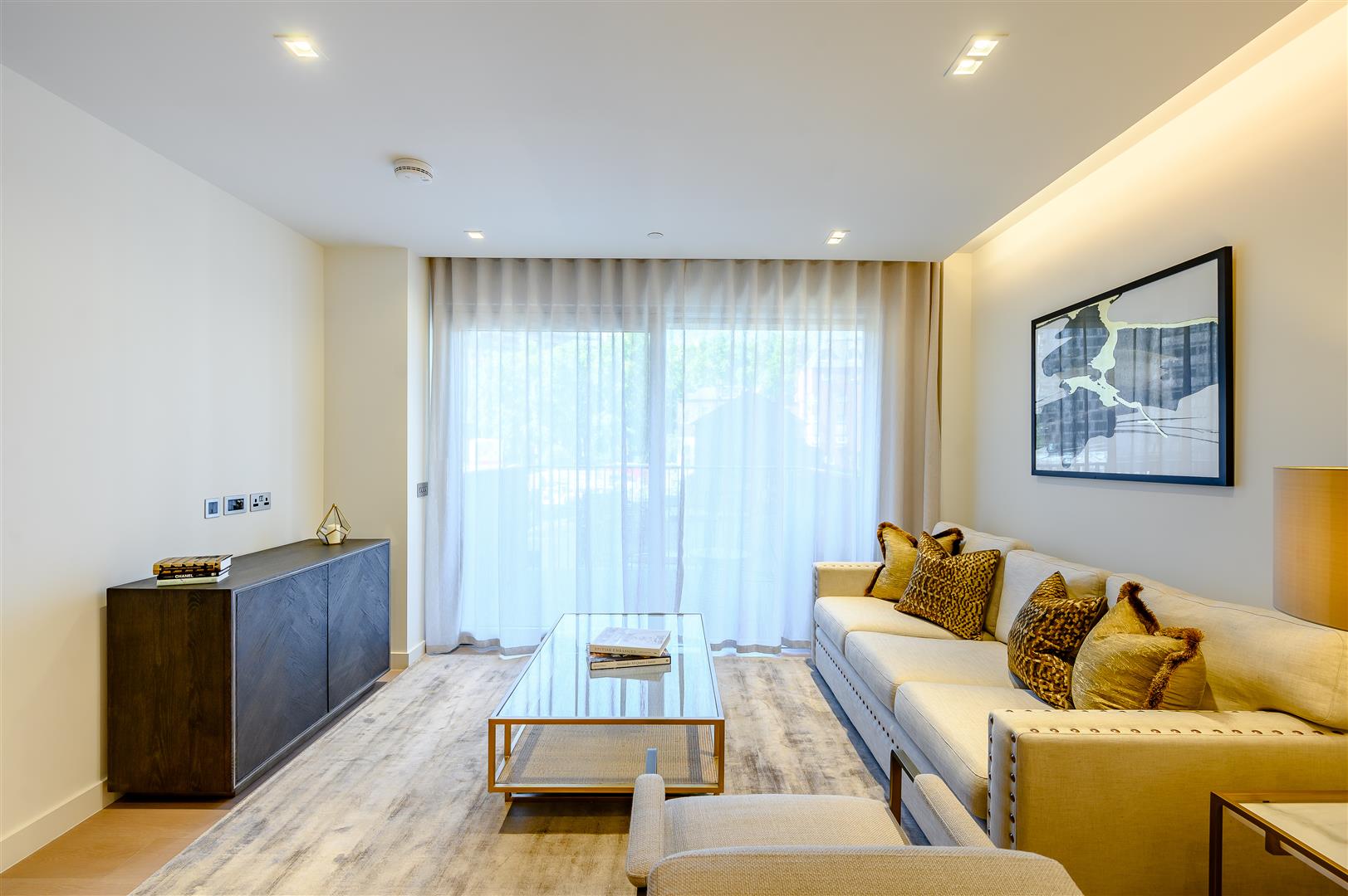 1 bed house to rent in London  - Property Image 2